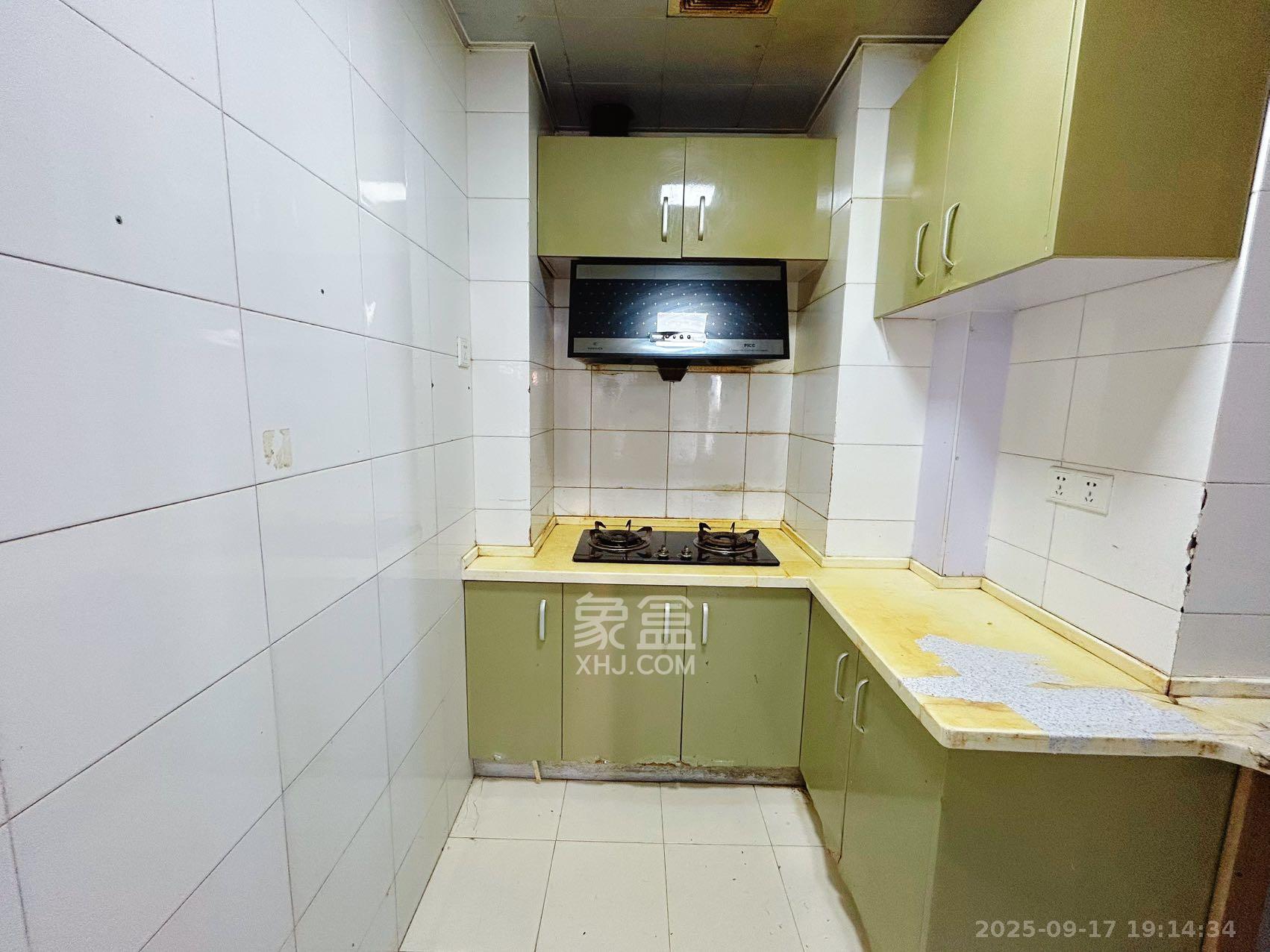 滨江君悦香邸  2室1厅1卫    2300.0元/月室内图