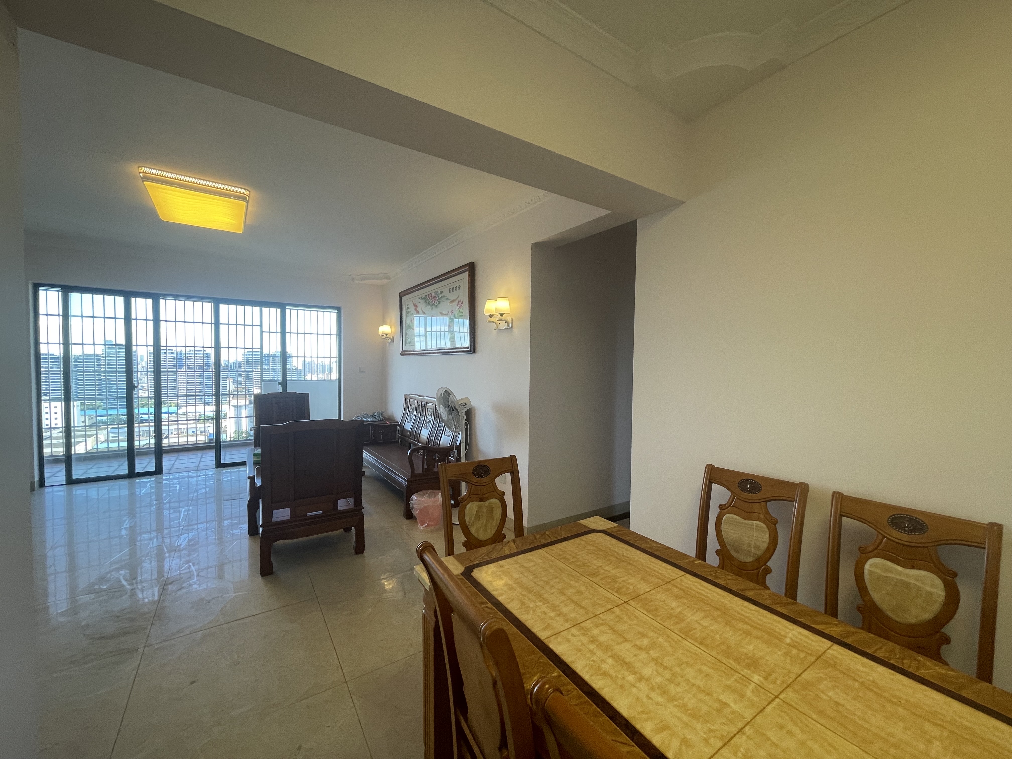 锦地翰城一期 4室2厅2卫 3500.0元/月 锦地翰城一期 4室2厅2卫 3500.0元/月室内图