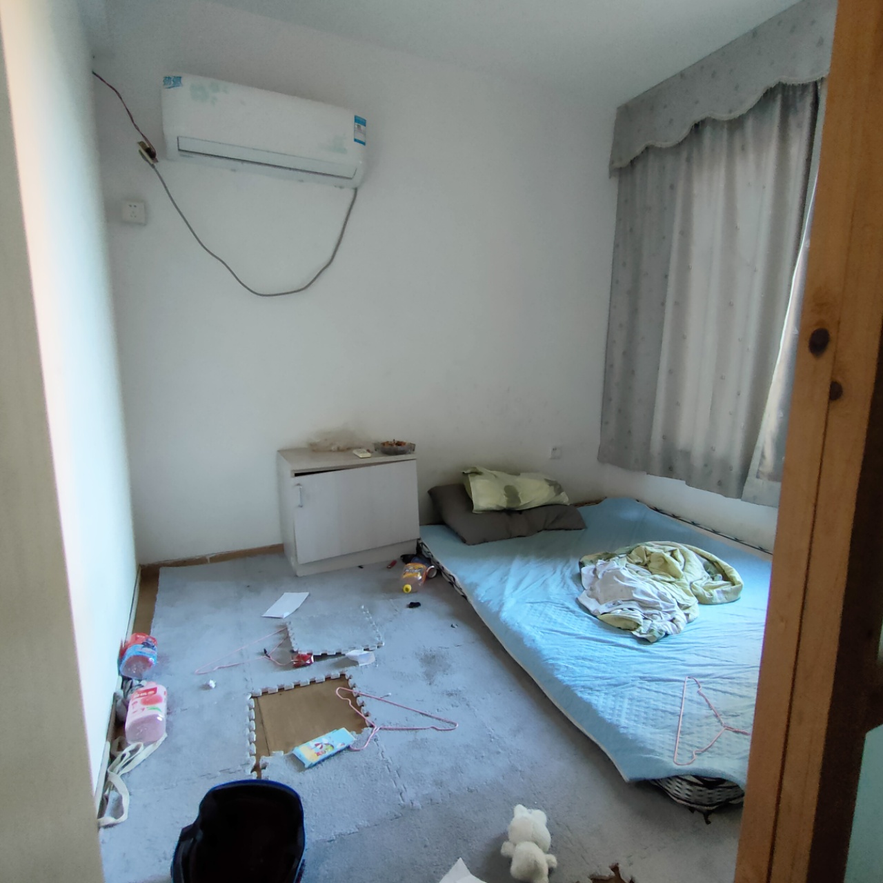 金和天下  3室1厅1卫    1200.0元/月室内图