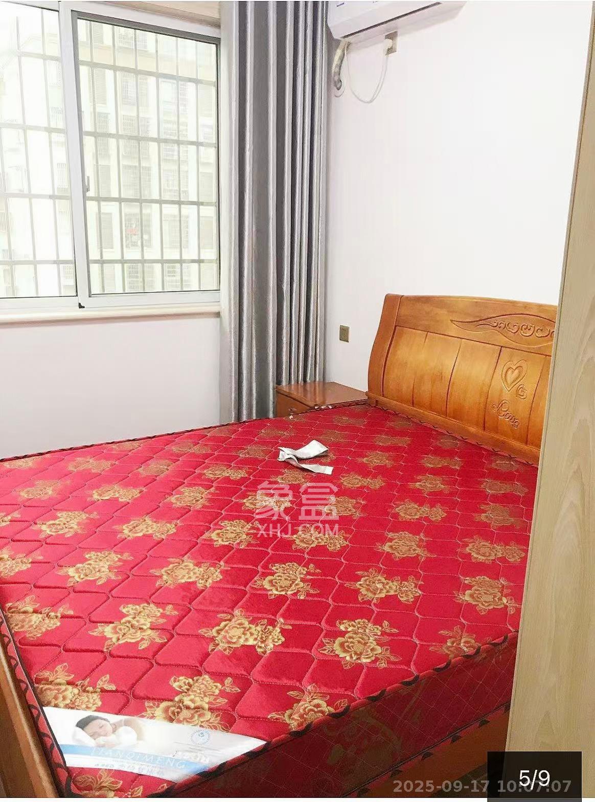 嘉顺苑  3室2厅2卫   2800.00元/月室内图