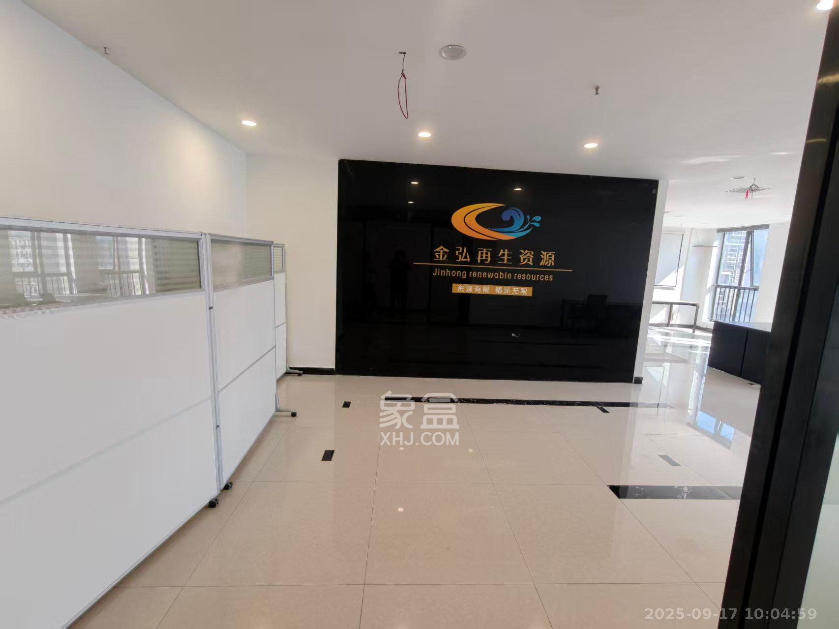 新长海广场   210.0㎡      8000.0元/月