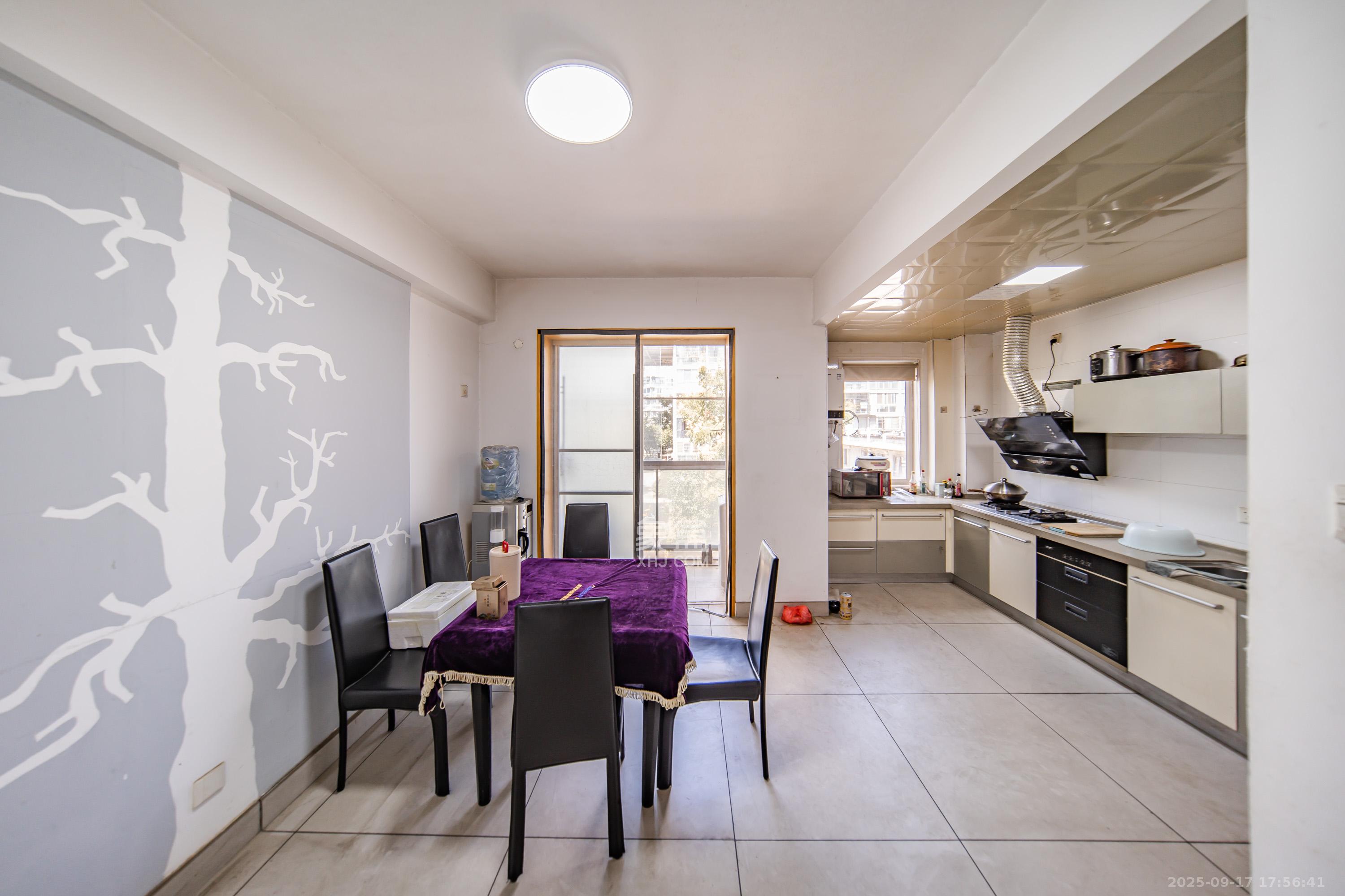 阳光100二期 4室2厅2卫 117.6万 阳光100二期 4室2厅2卫 117.6万其他