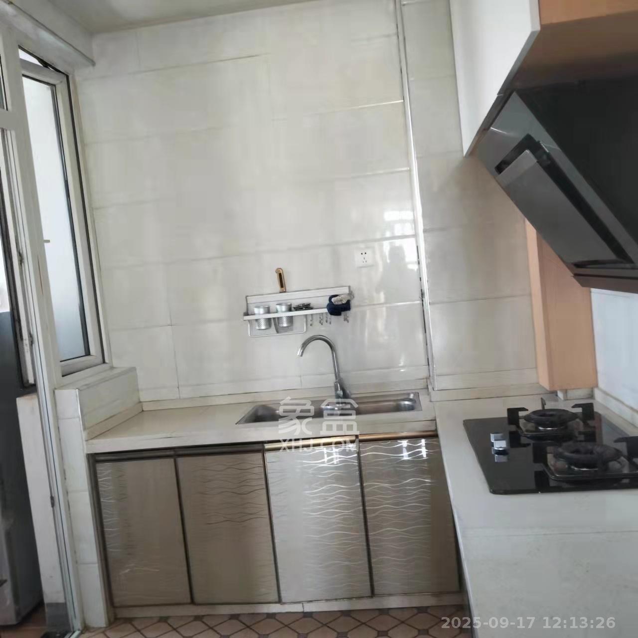 嘉顺苑  2室2厅1卫    2000.0元/月室内图