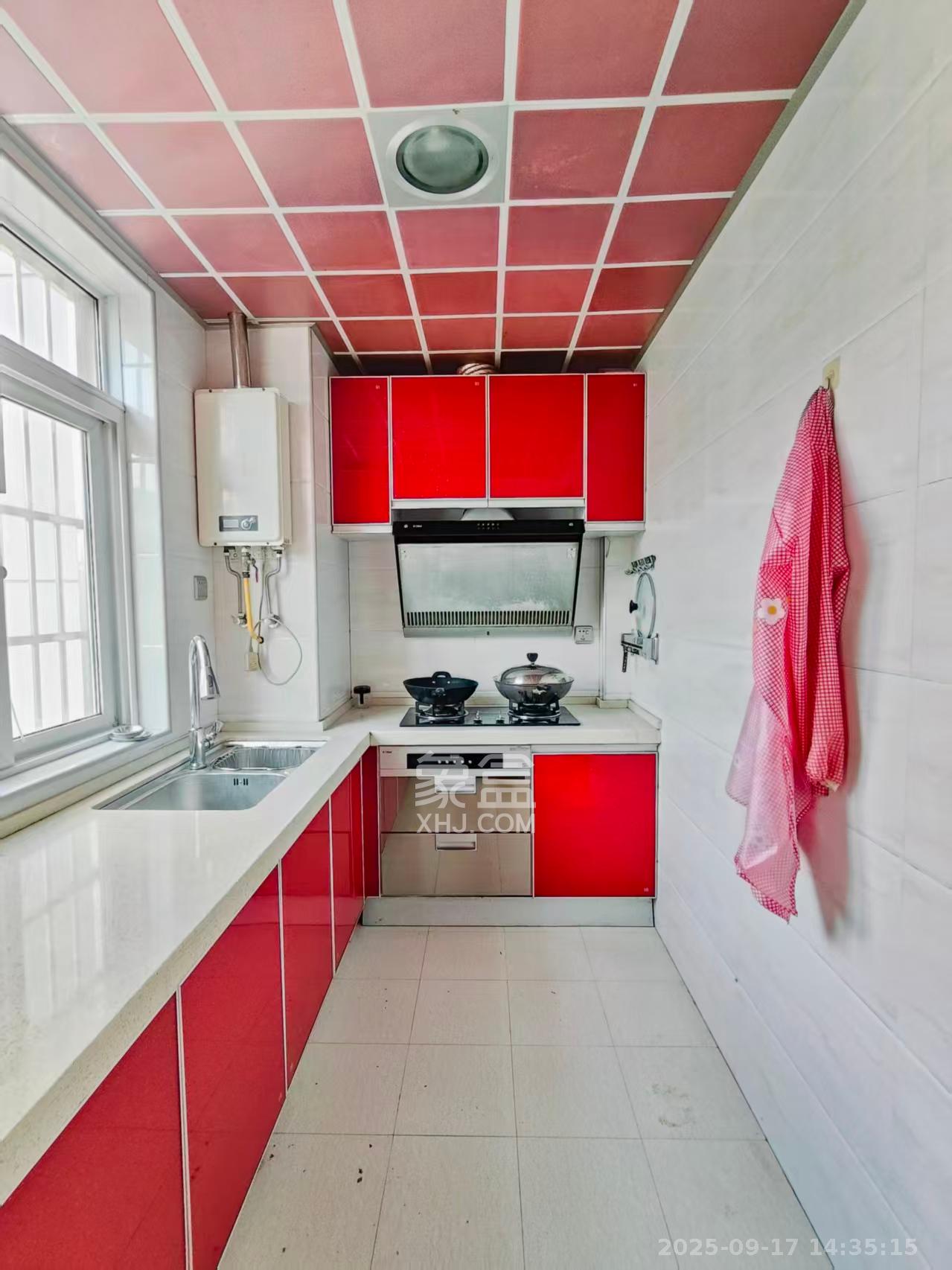 风华四季园  3室2厅2卫    3000.0元/月室内图