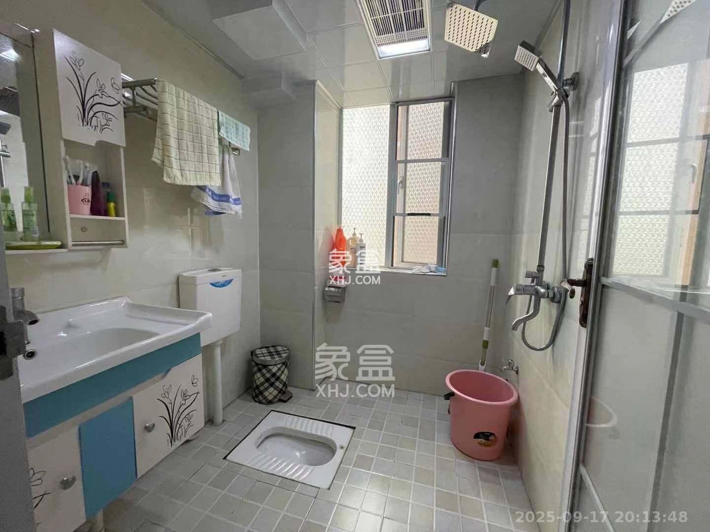 恒广国际景园一二区 2室2厅1卫 2000.0元/月 恒广国际景园一二区 2室2厅1卫 2000.0元/月室内图