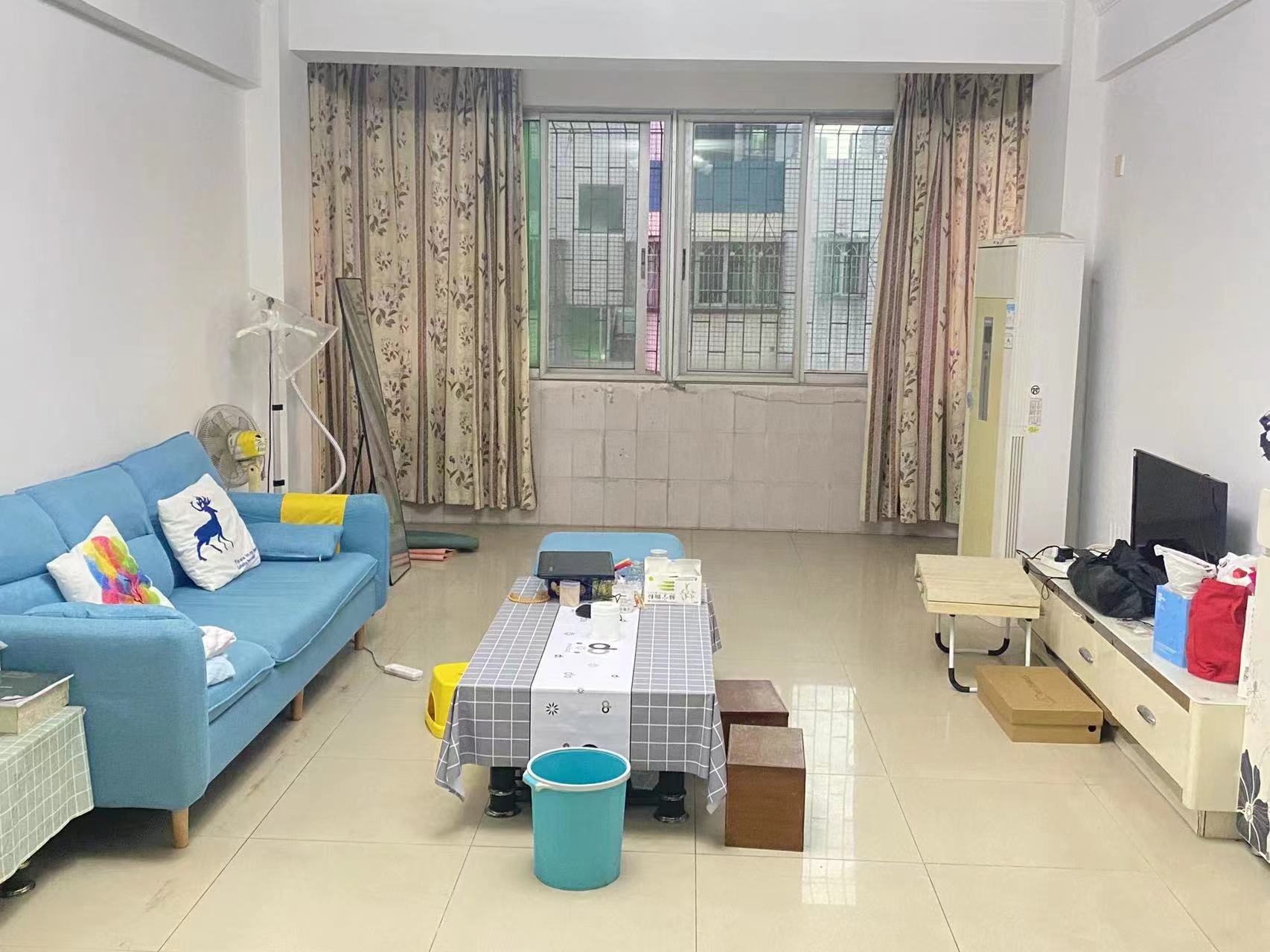 昌茂花园 3室2厅1卫 1800.0元/月 昌茂花园 3室2厅1卫 1800.0元/月室内图