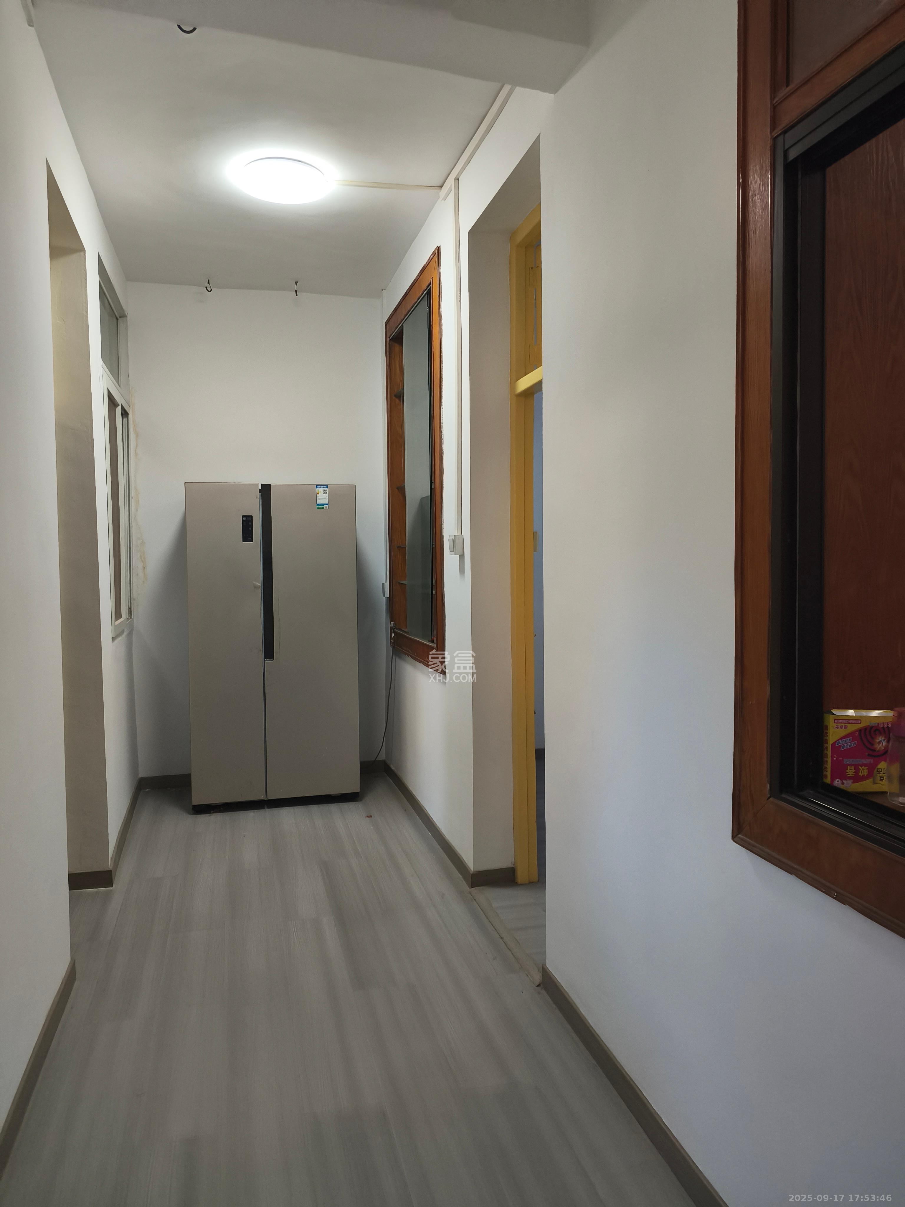 中南大学建设新村 2室1厅1卫 2000.0元/月 中南大学建设新村 2室1厅1卫 2000.0元/月室内图