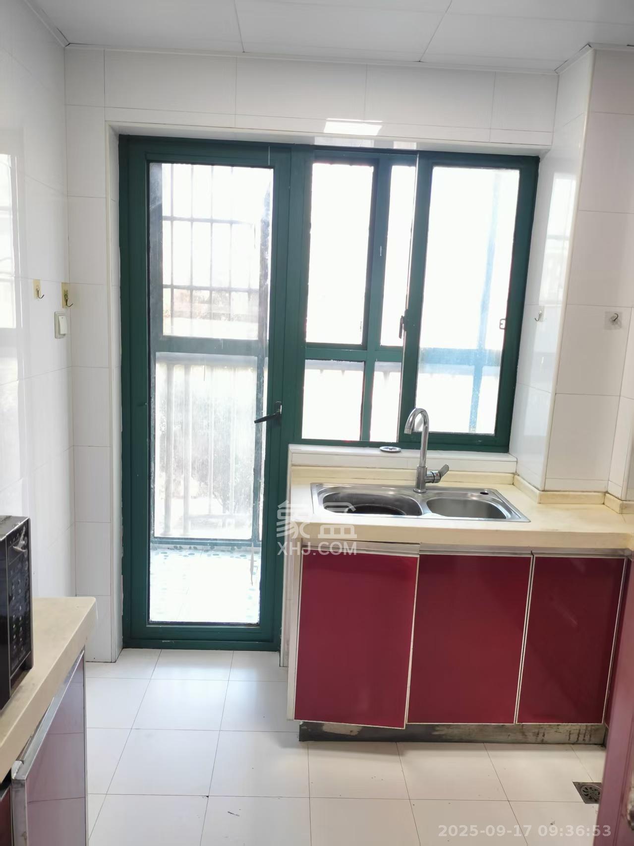 华天LOHO小镇  2室2厅1卫    1400.0元/月室内图