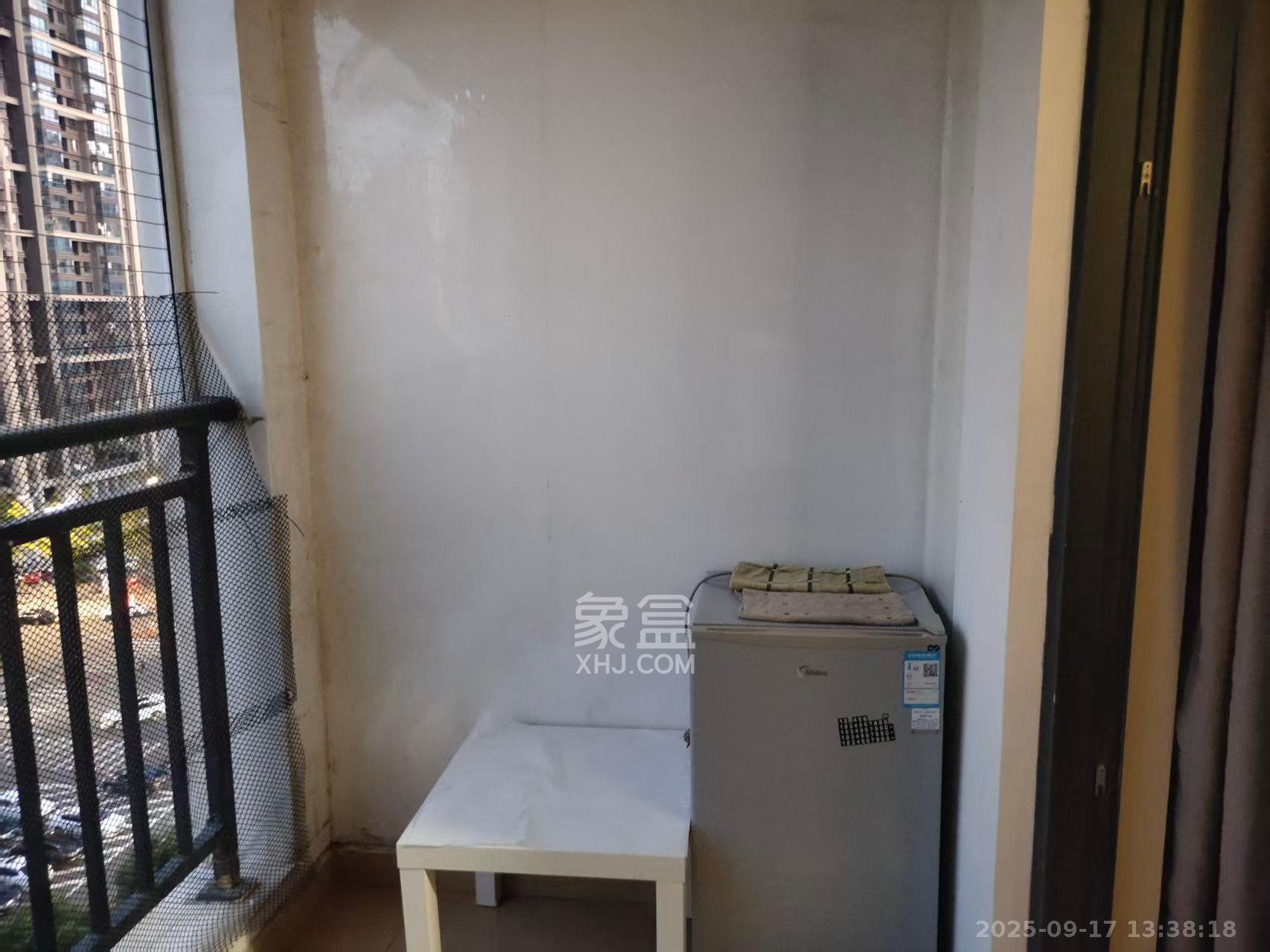 万科白鹭郡 1室1厅1卫 1300.0元/月 万科白鹭郡 1室1厅1卫 1300.0元/月室内图