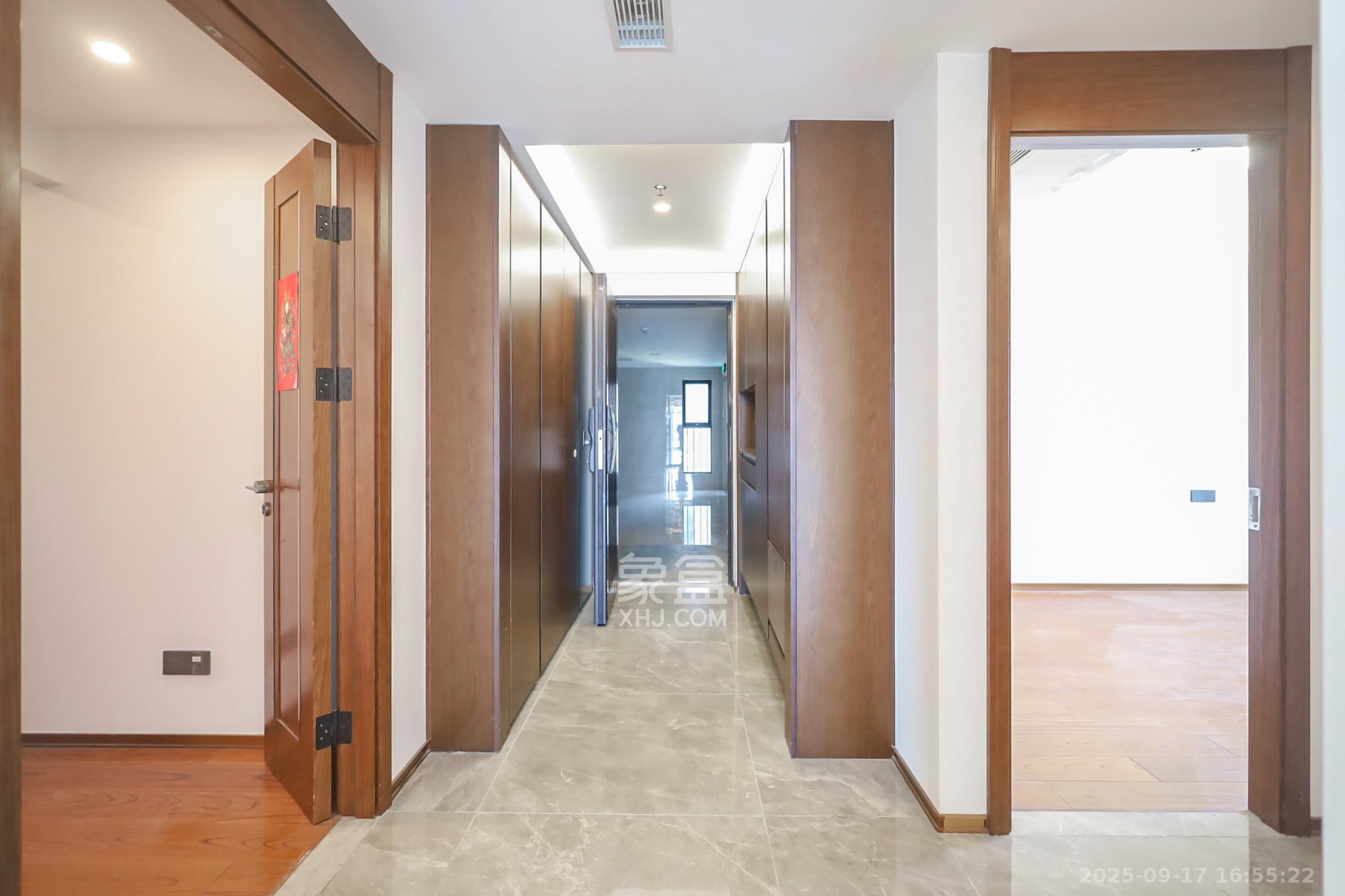 万科里金域国际 4室2厅2卫 432.8万 万科里金域国际 4室2厅2卫 432.8万其他