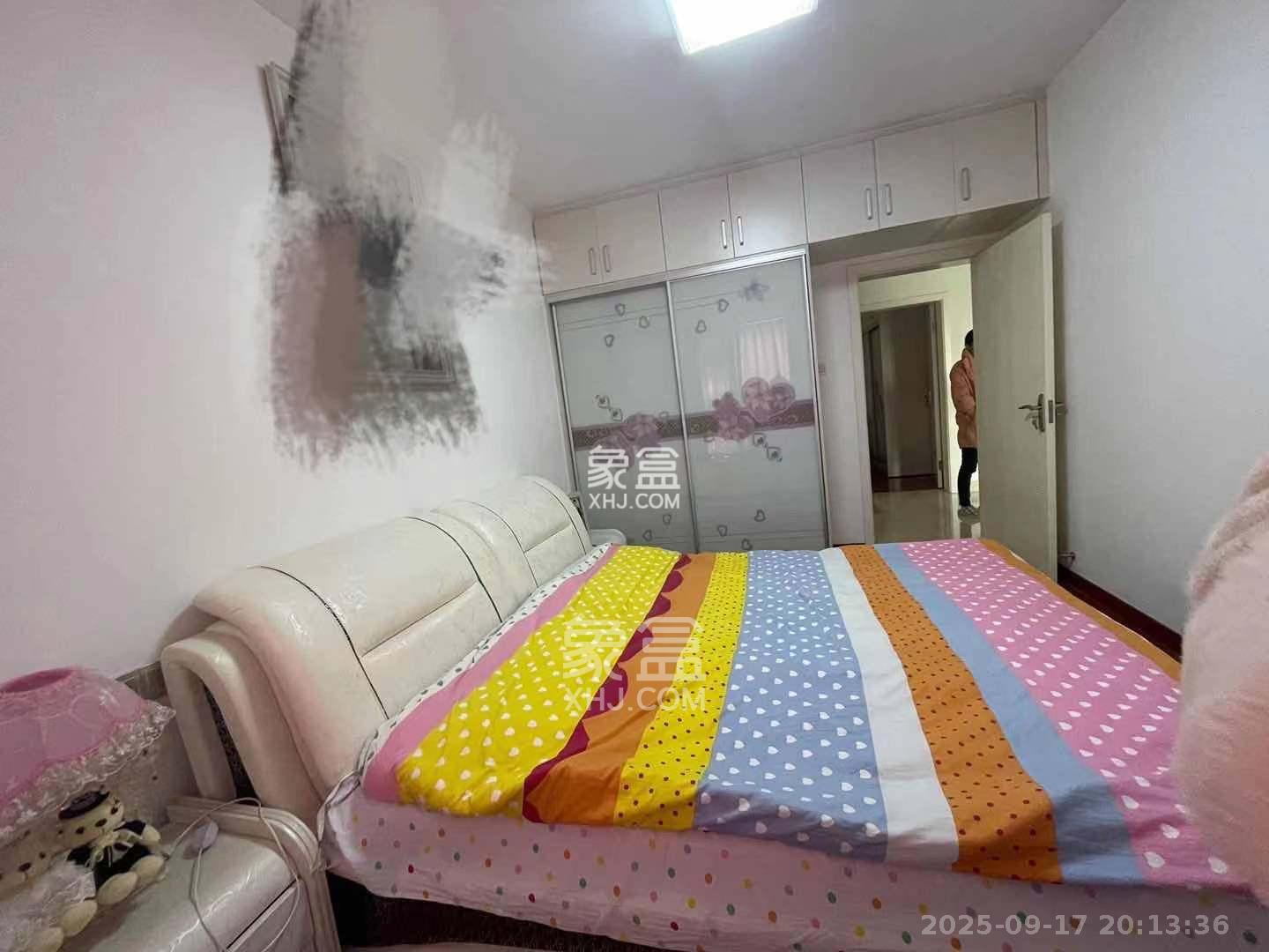 恒广国际景园一二区 2室2厅1卫 2000.0元/月 恒广国际景园一二区 2室2厅1卫 2000.0元/月室内图