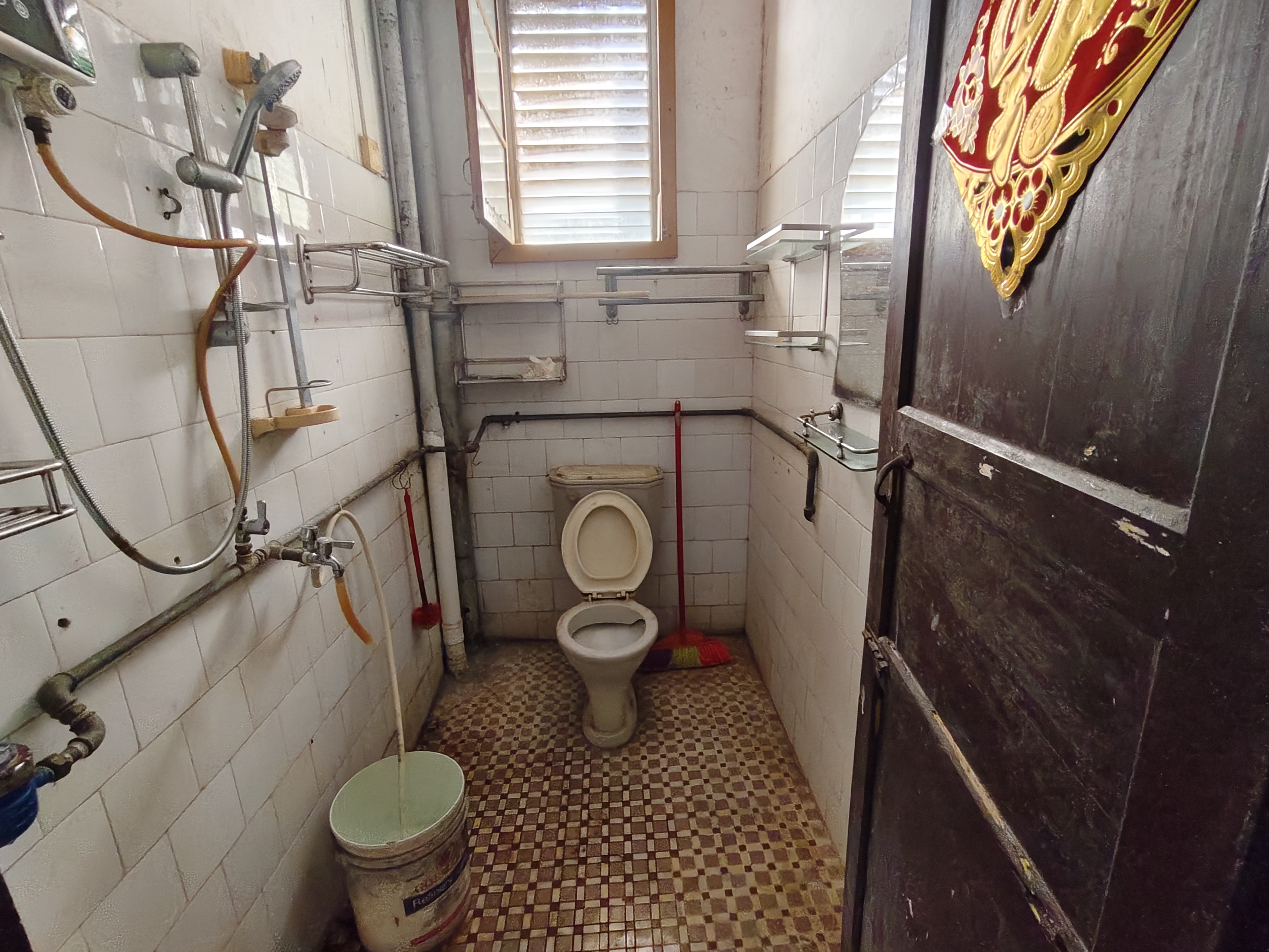 万泉小区  2室1厅1卫    1600.0元/月室内图