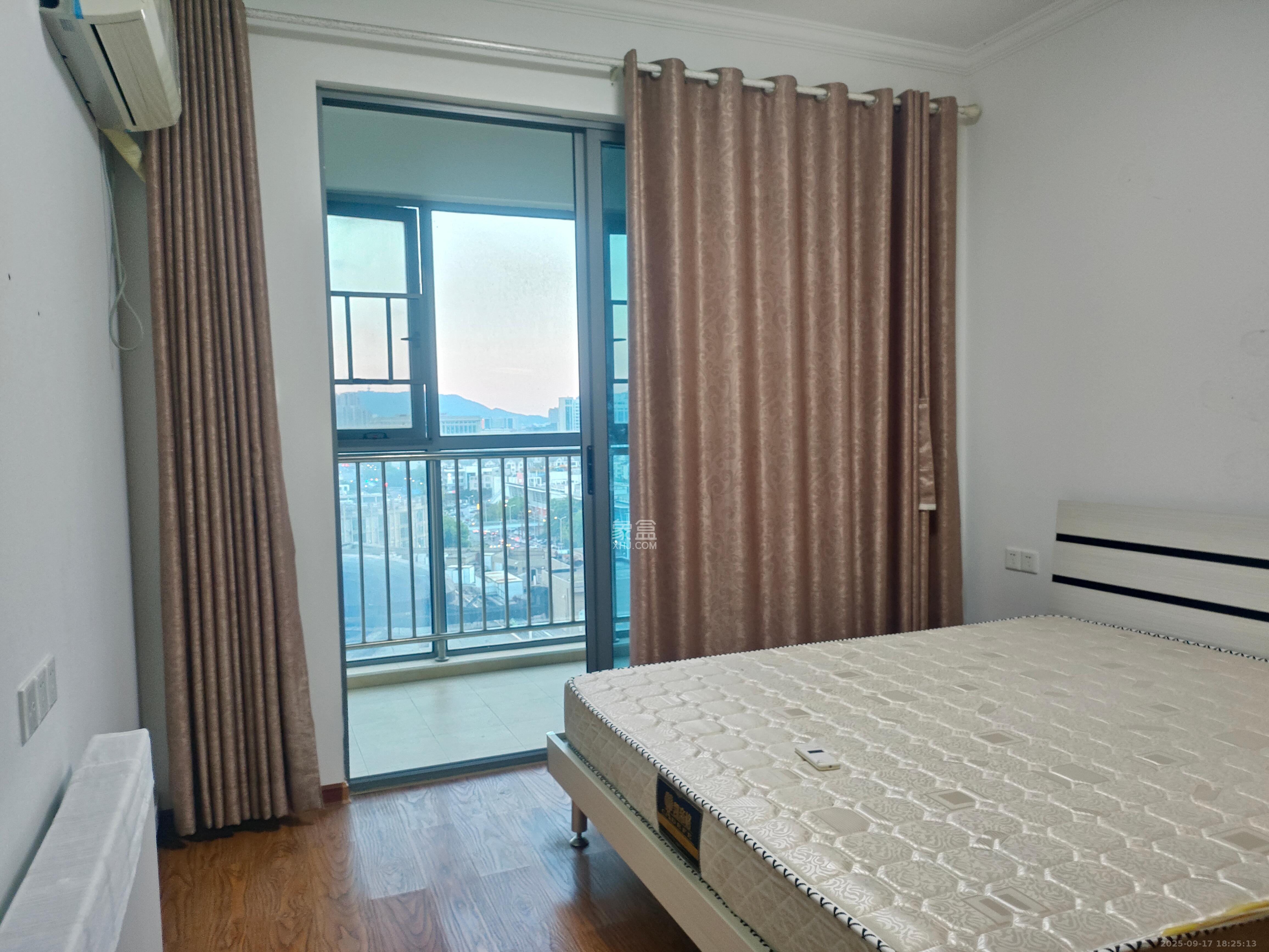 八方小区C区 3室2厅2卫 4000.0元/月 八方小区C区 3室2厅2卫 4000.0元/月室内图