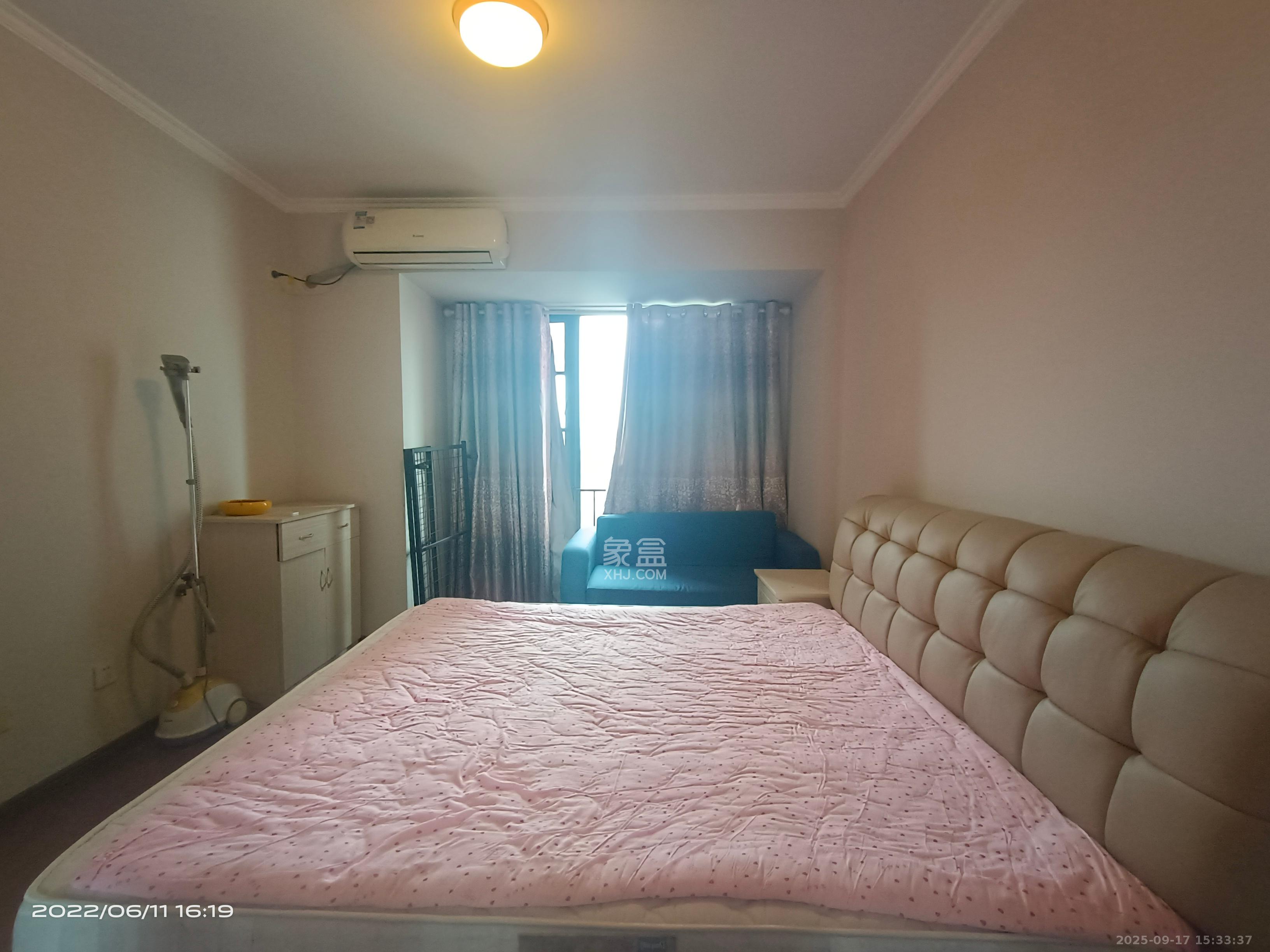 万科金域华府三四期  4室2厅2卫    3000.0元/月 万科金域华府三四期  4室2厅2卫    3000.0元/月室内图