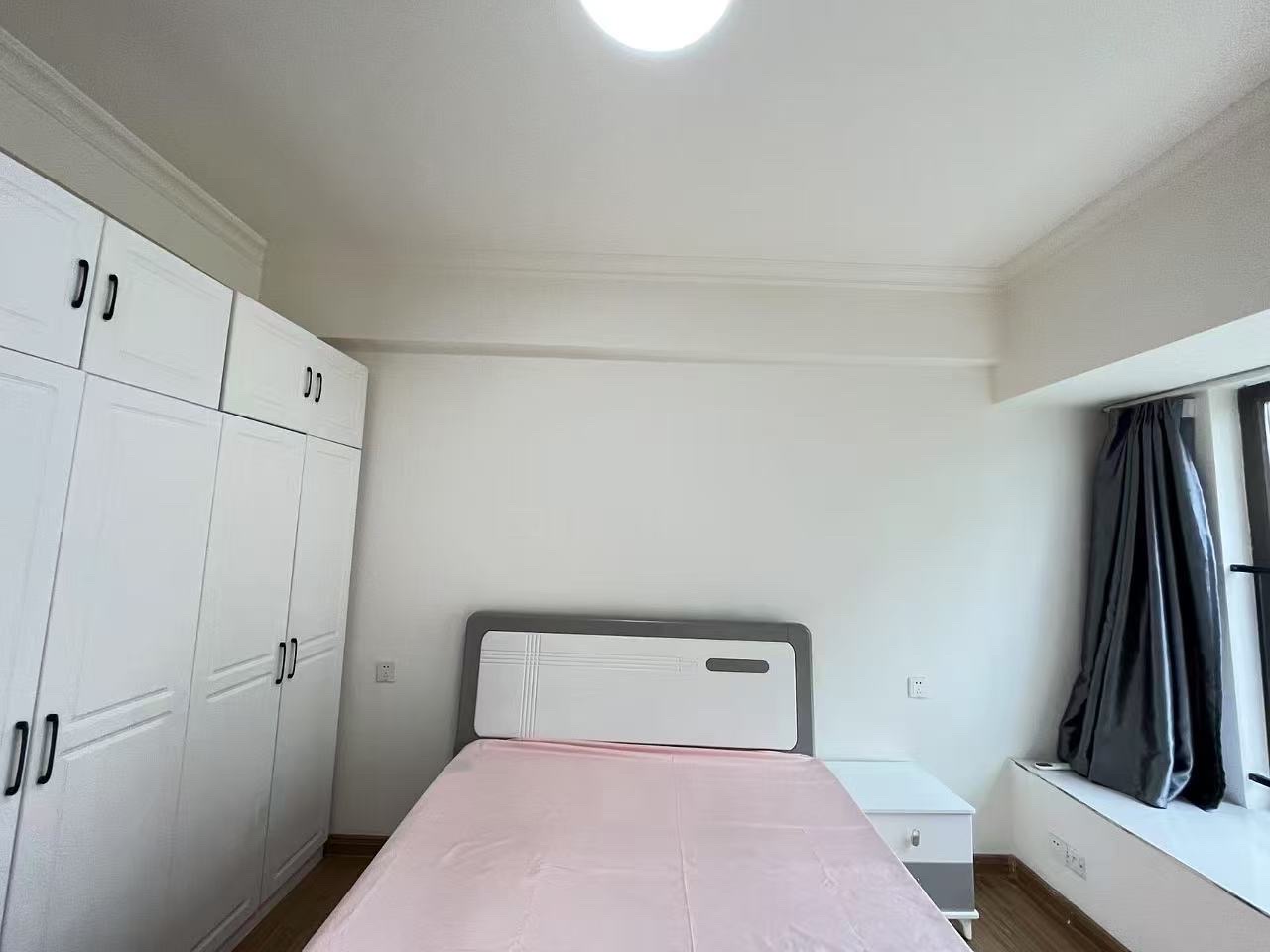 华耀碧桂园十里江湾誉峯  4室2厅2卫   2800.00元/月户型图