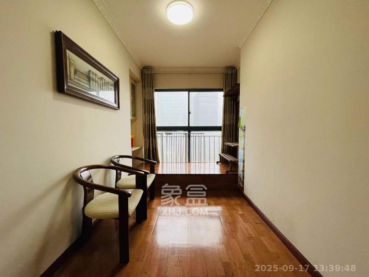 保利麓谷林语A区 3室2厅1卫 2500.0元/月 保利麓谷林语A区 3室2厅1卫 2500.0元/月室内图