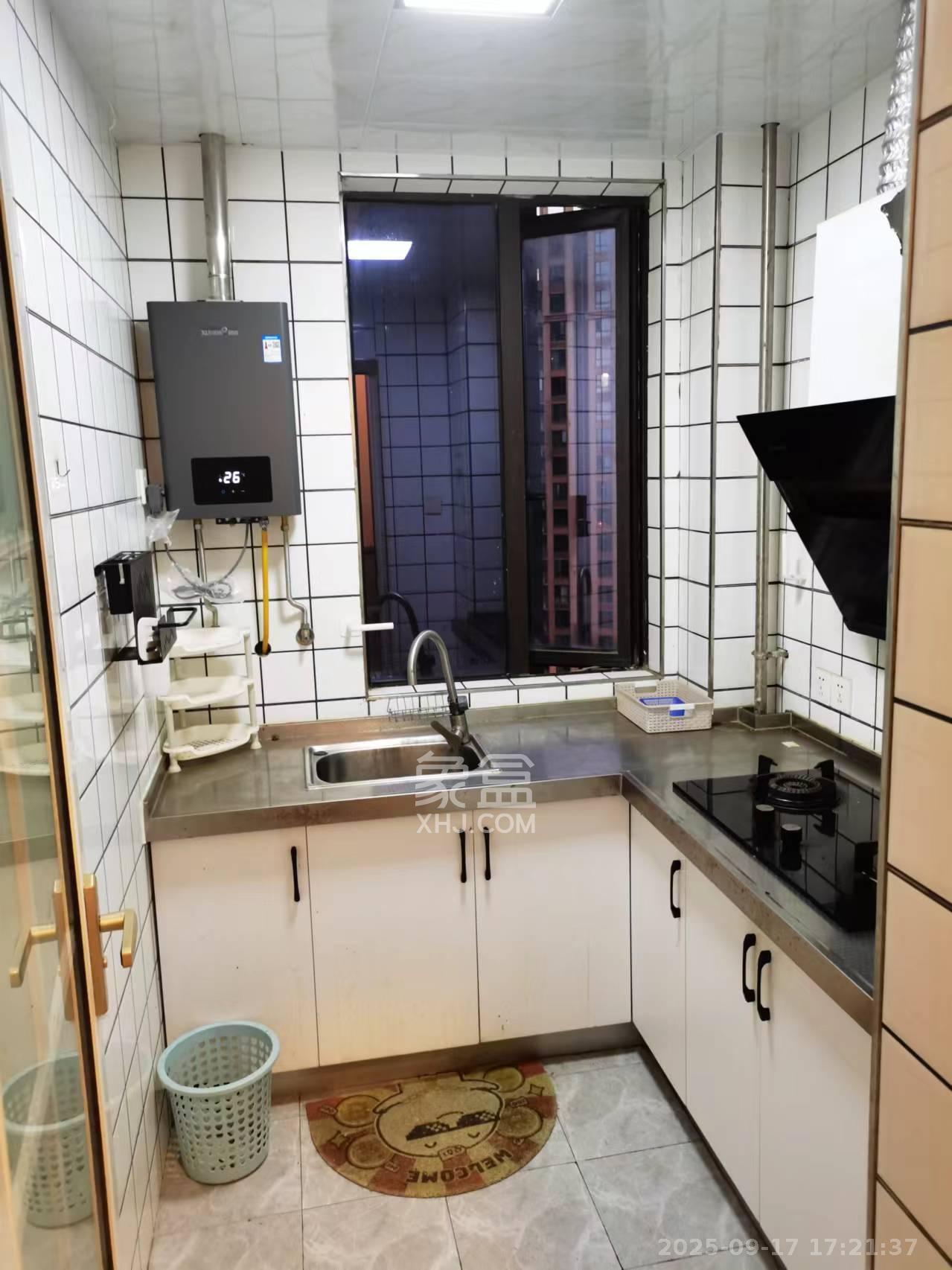 长燃新奥佳园  1室0厅0卫    1400.0元/月 长燃新奥佳园  1室0厅0卫    1400.0元/月室内图