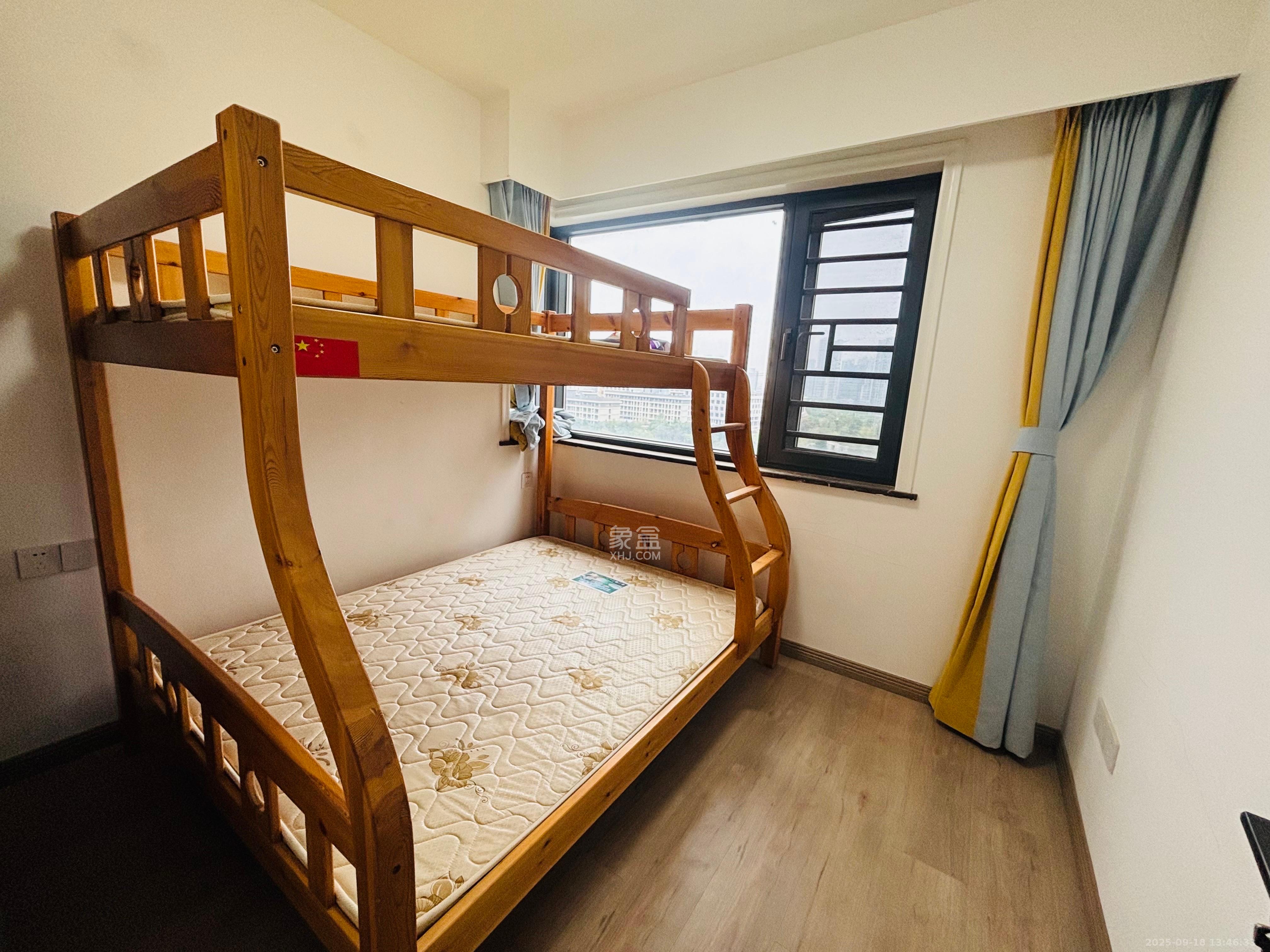 梅溪正荣府 4室2厅2卫 3700.00元/月 梅溪正荣府 4室2厅2卫 3700.00元/月室内图