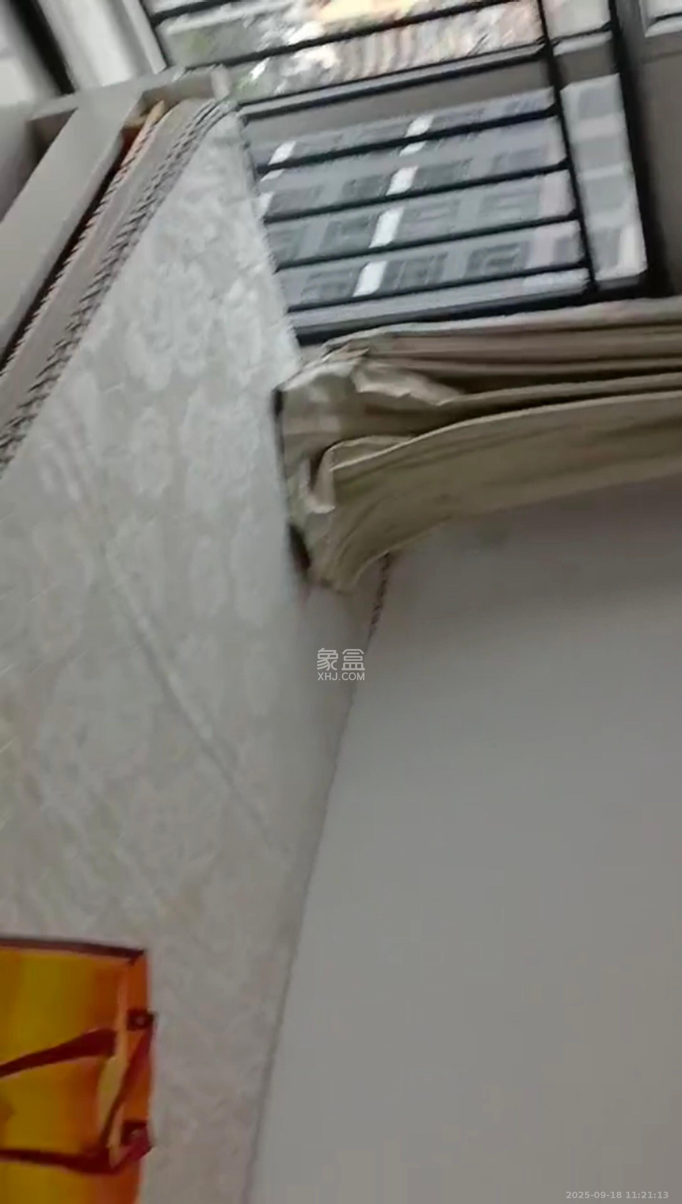 中交里城  3室1厅1卫    3500.0元/月室内图