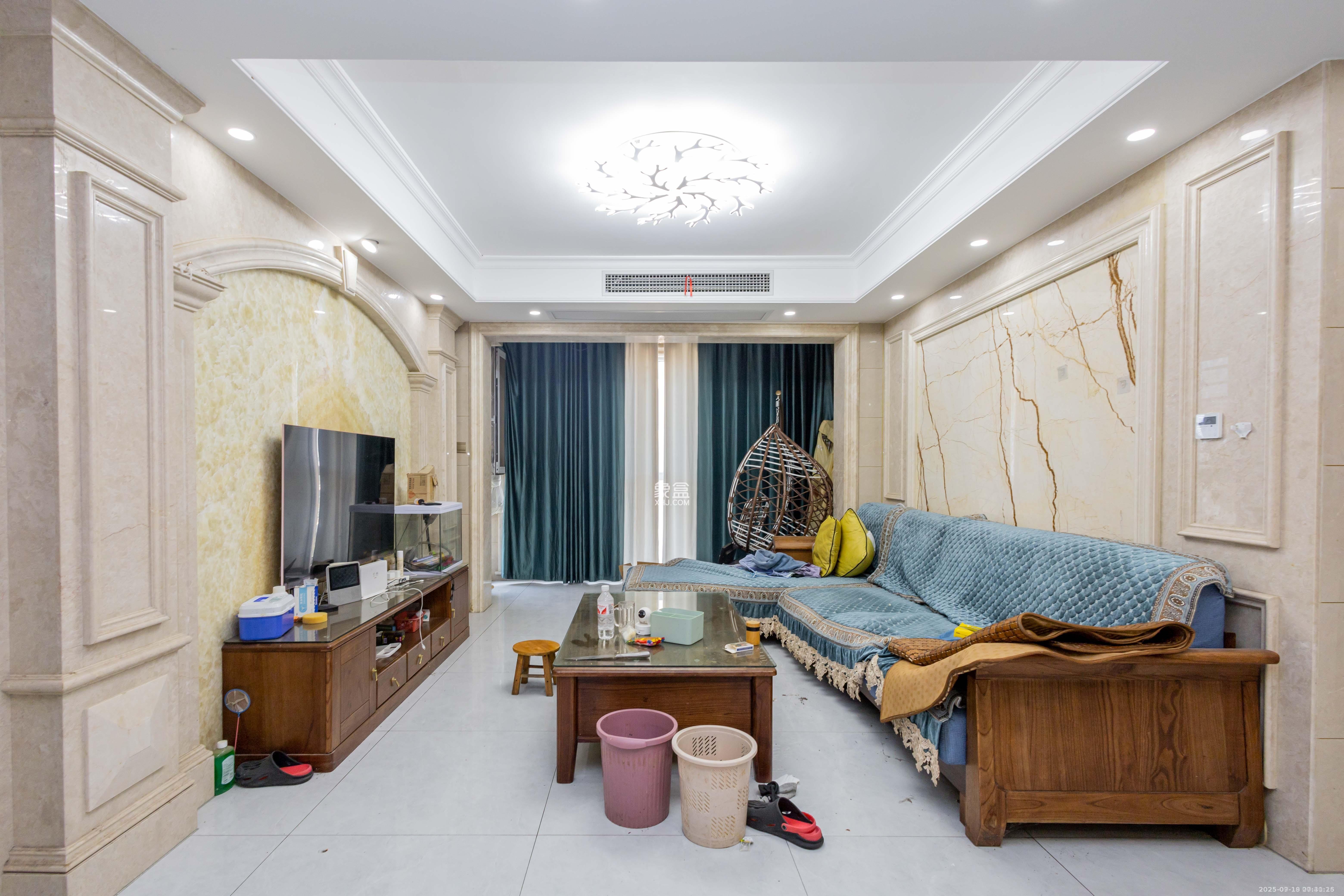 爵世名邸东湖（东湖壹号企业总部基地）  4室1厅2卫    3200.0元/月室内图