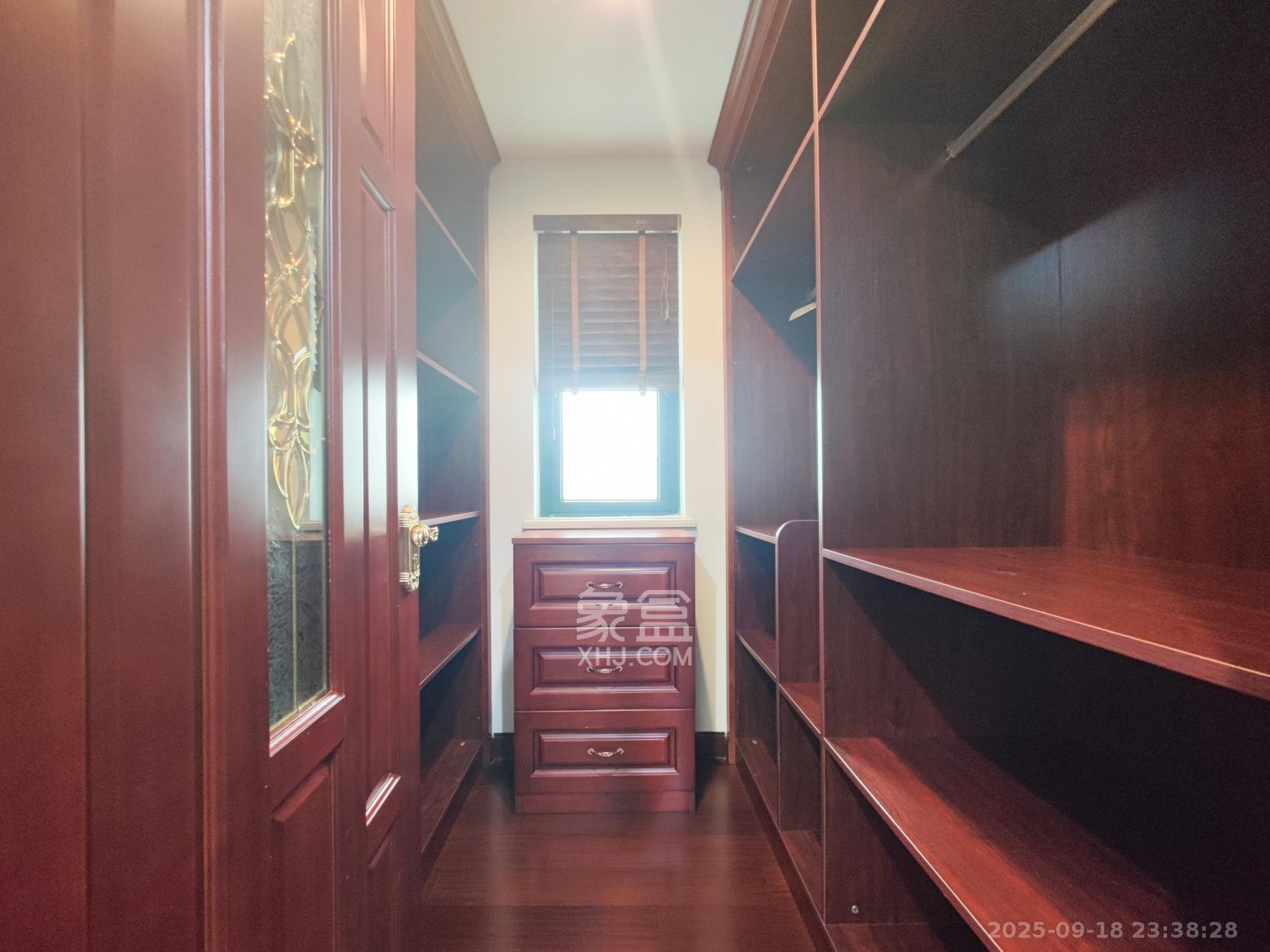 恒大城 4室2厅2卫 116.0万 恒大城 4室2厅2卫 116.0万其他