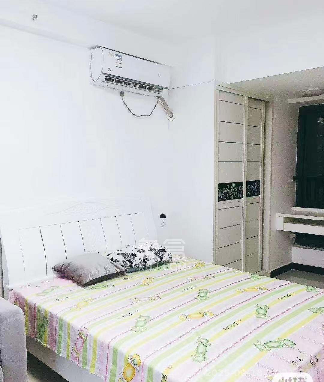 中建芙蓉嘉苑 1室1厅1卫 1200.0元/月 中建芙蓉嘉苑 1室1厅1卫 1200.0元/月室内图