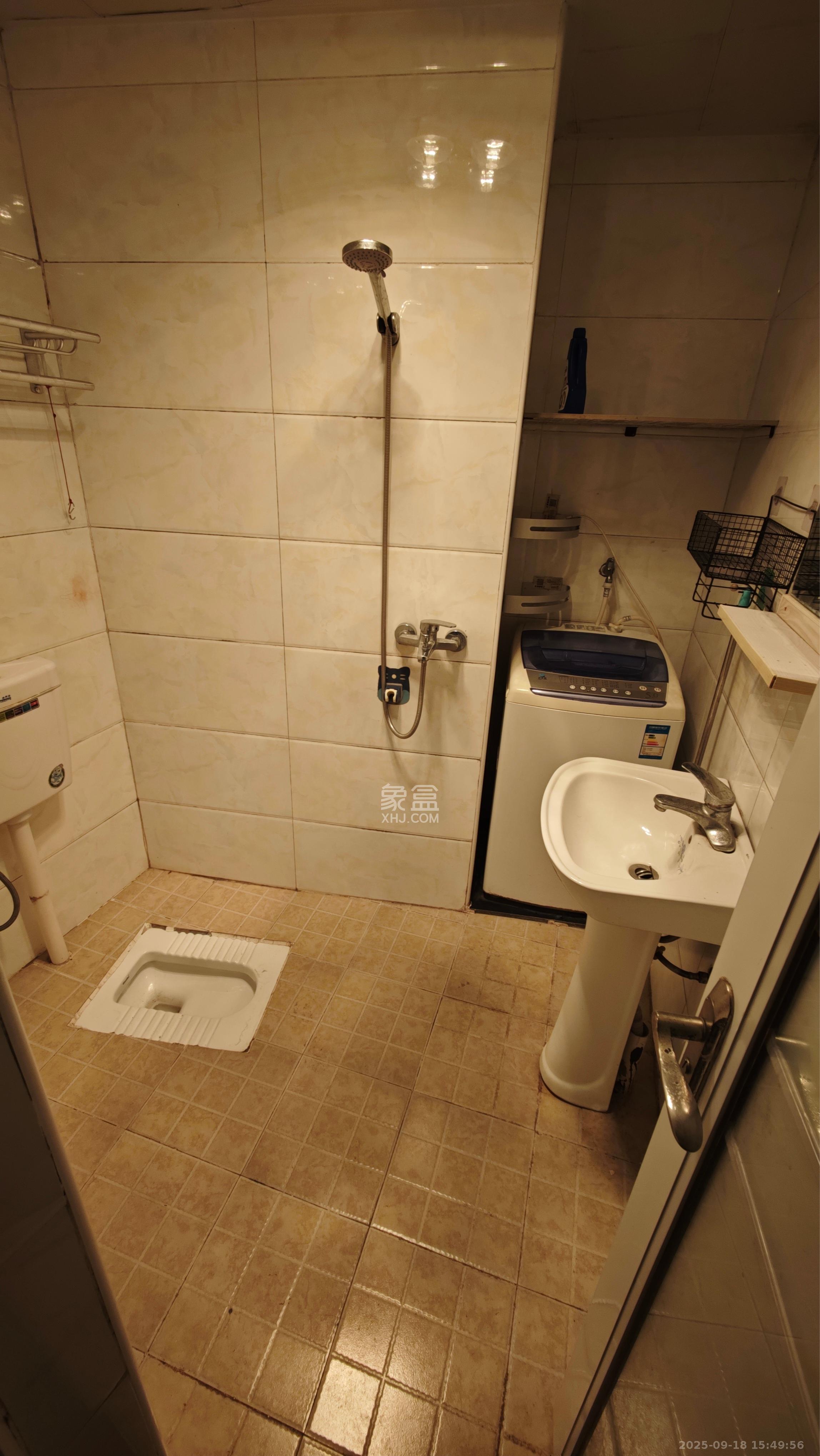 湖韵佳苑  2室1厅1卫    1600.0元/月室内图