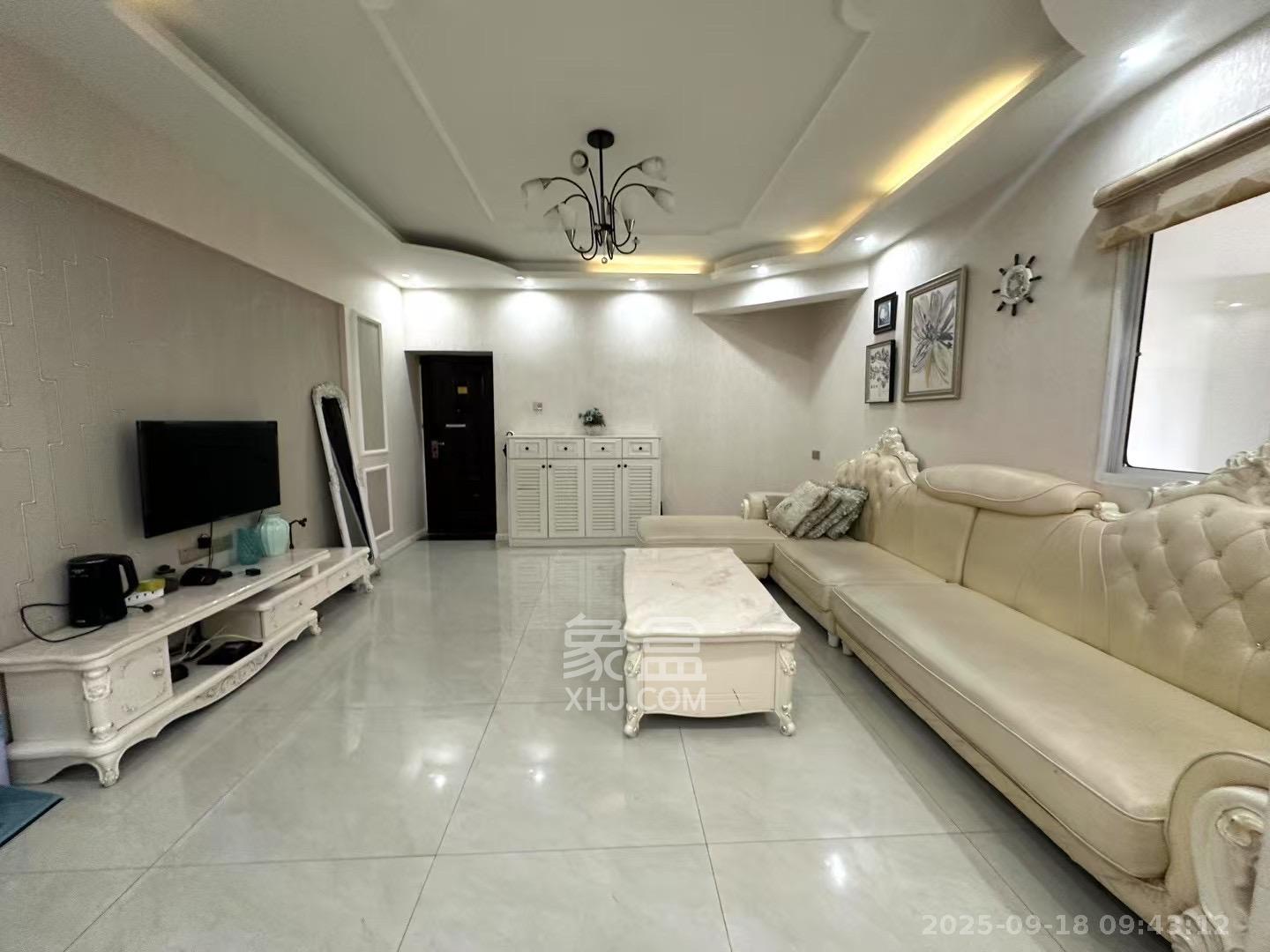 汇源大厦 3室2厅2卫 4500.0元/月 汇源大厦 3室2厅2卫 4500.0元/月室内图