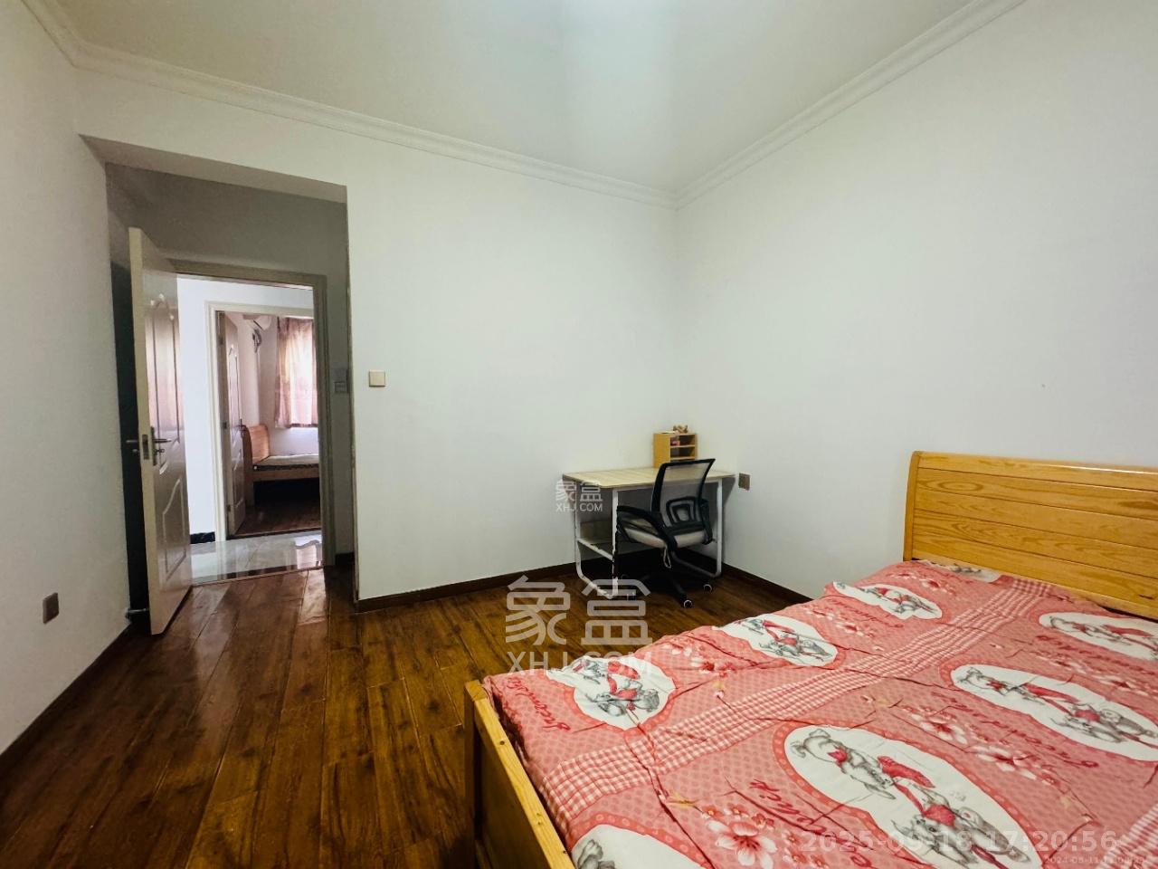 长房云时代 3室2厅1卫 2400.0元/月 长房云时代 3室2厅1卫 2400.0元/月室内图