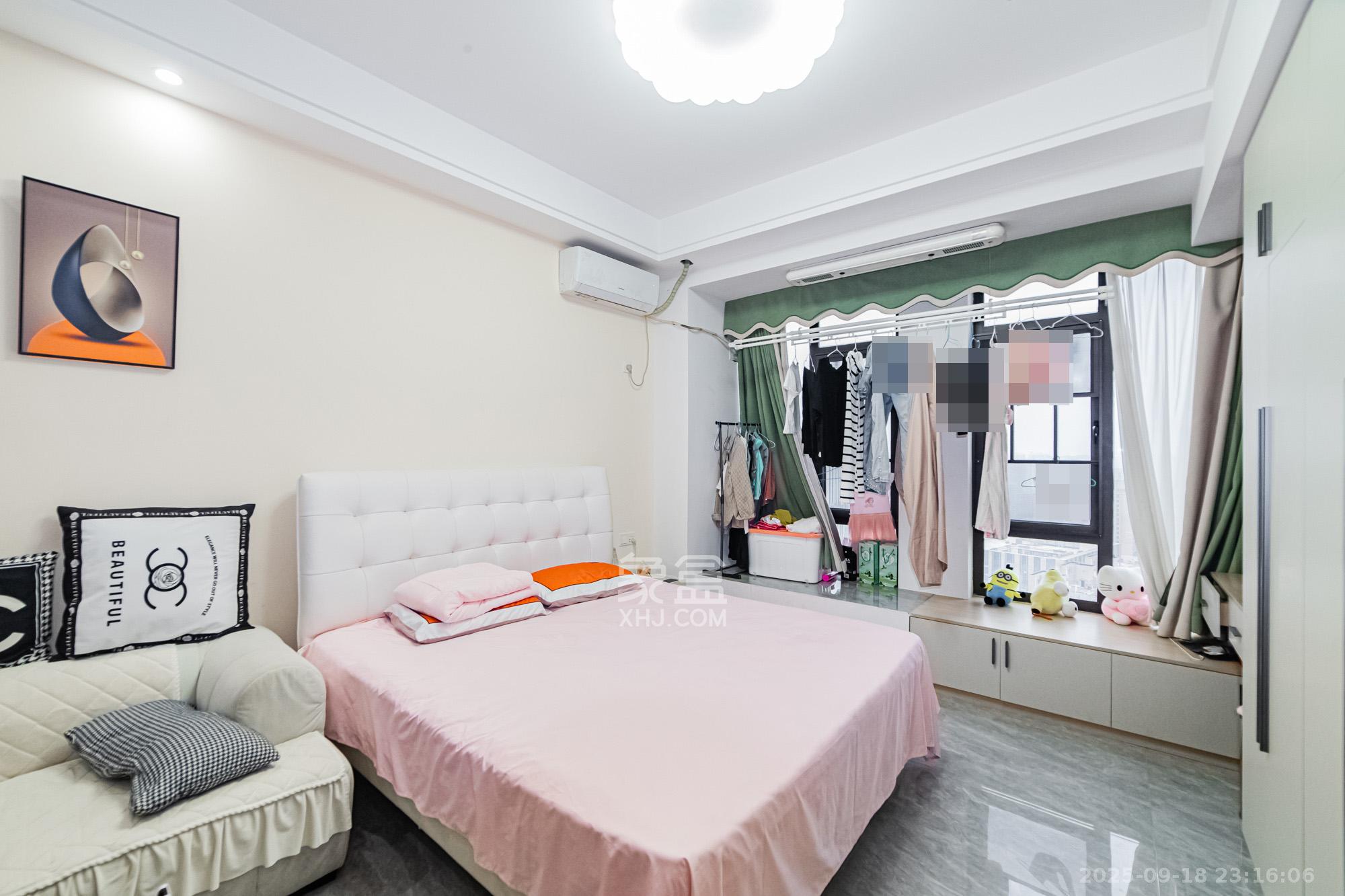 润和国际广场 1室1厅1卫 43.0万 润和国际广场 1室1厅1卫 43.0万客厅