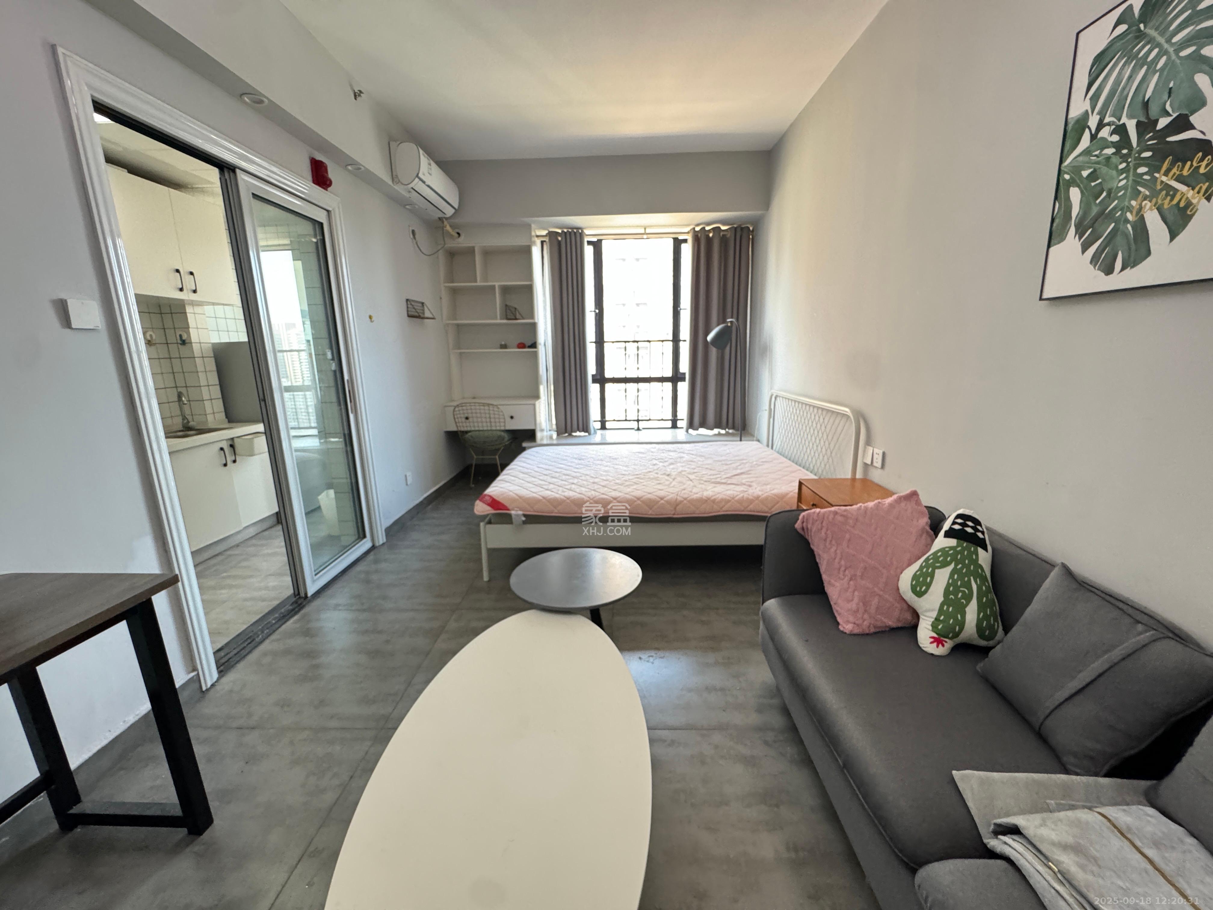 荣悦台  1室1厅1卫    1900.0元/月 荣悦台  1室1厅1卫    1900.0元/月