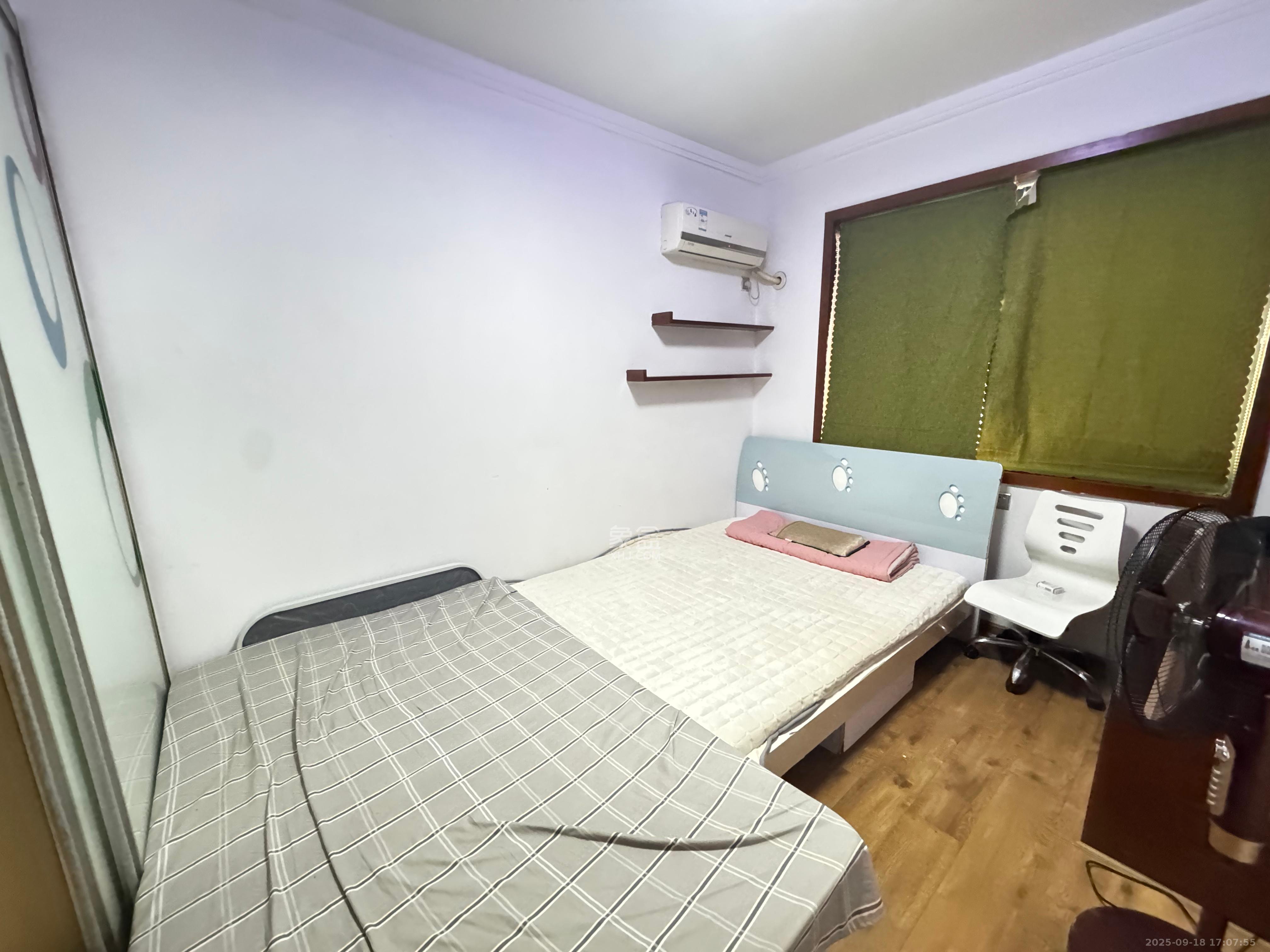 圆梦完美生活 3室2厅2卫 1700.0元/月 圆梦完美生活 3室2厅2卫 1700.0元/月室内图