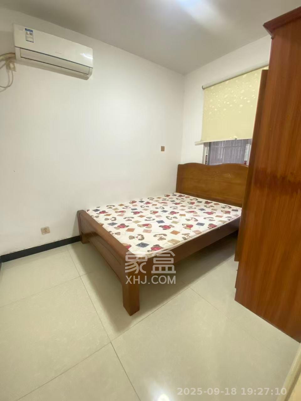 星城新宇黎雅苑 2室2厅1卫 1500.0元/月 星城新宇黎雅苑 2室2厅1卫 1500.0元/月室内图