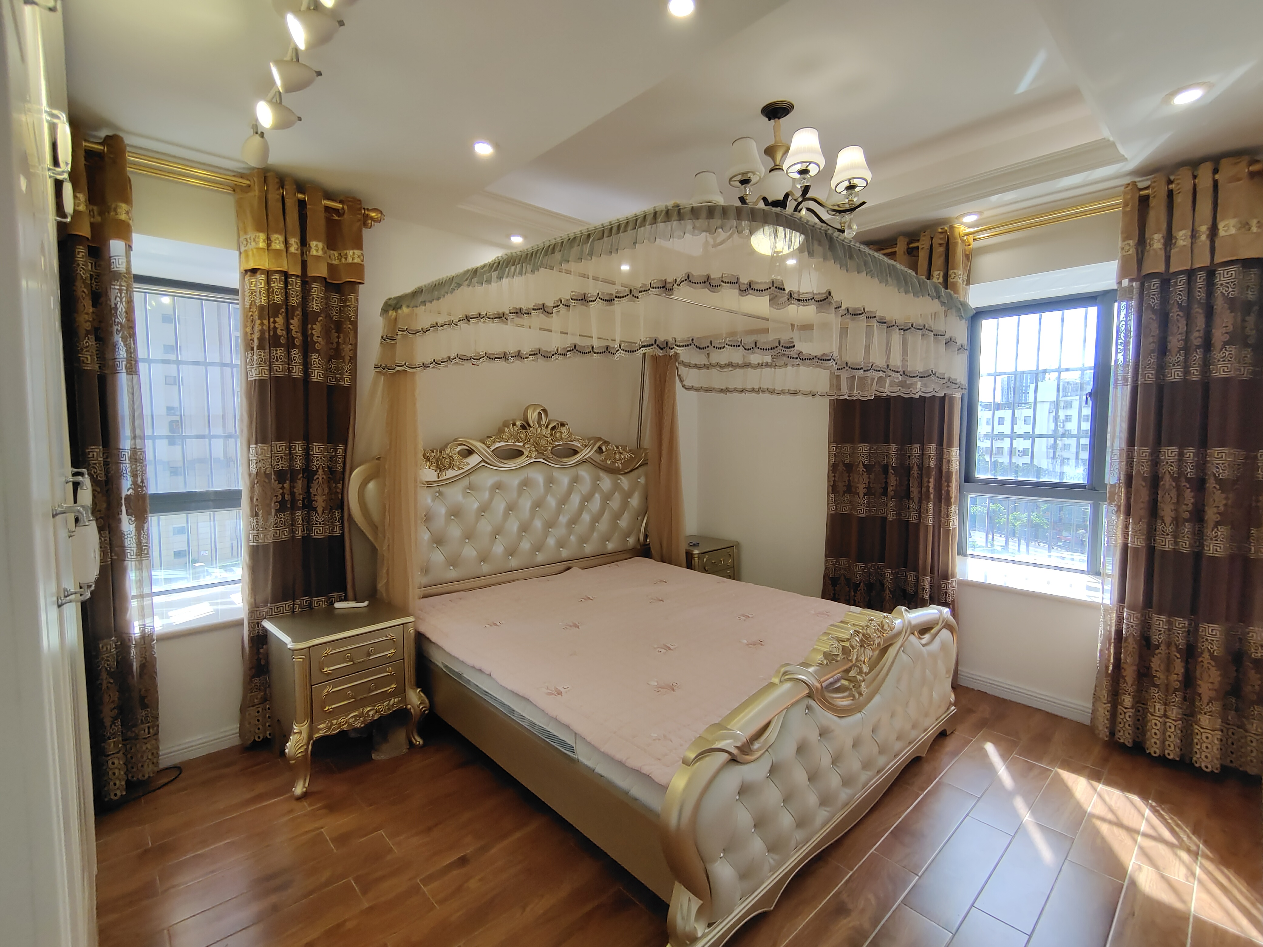 星华佳园 3室2厅1卫 4200.0元/月 星华佳园 3室2厅1卫 4200.0元/月室内图