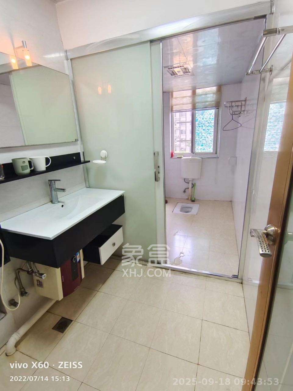 理工大学职工单位房青年汇  3室2厅2卫    2200.0元/月室内图