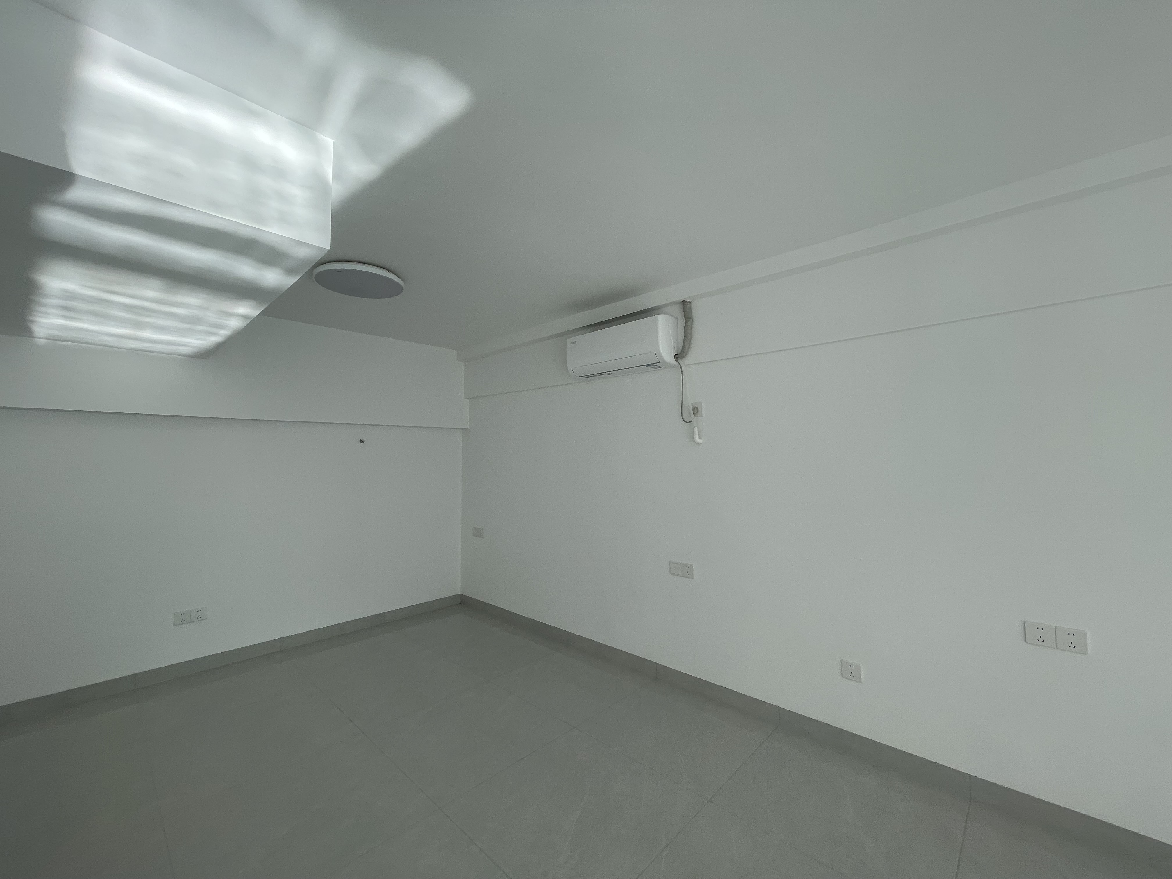 锦地翰城二期 1室0厅0卫 2500.0元/月 锦地翰城二期 1室0厅0卫 2500.0元/月室内图