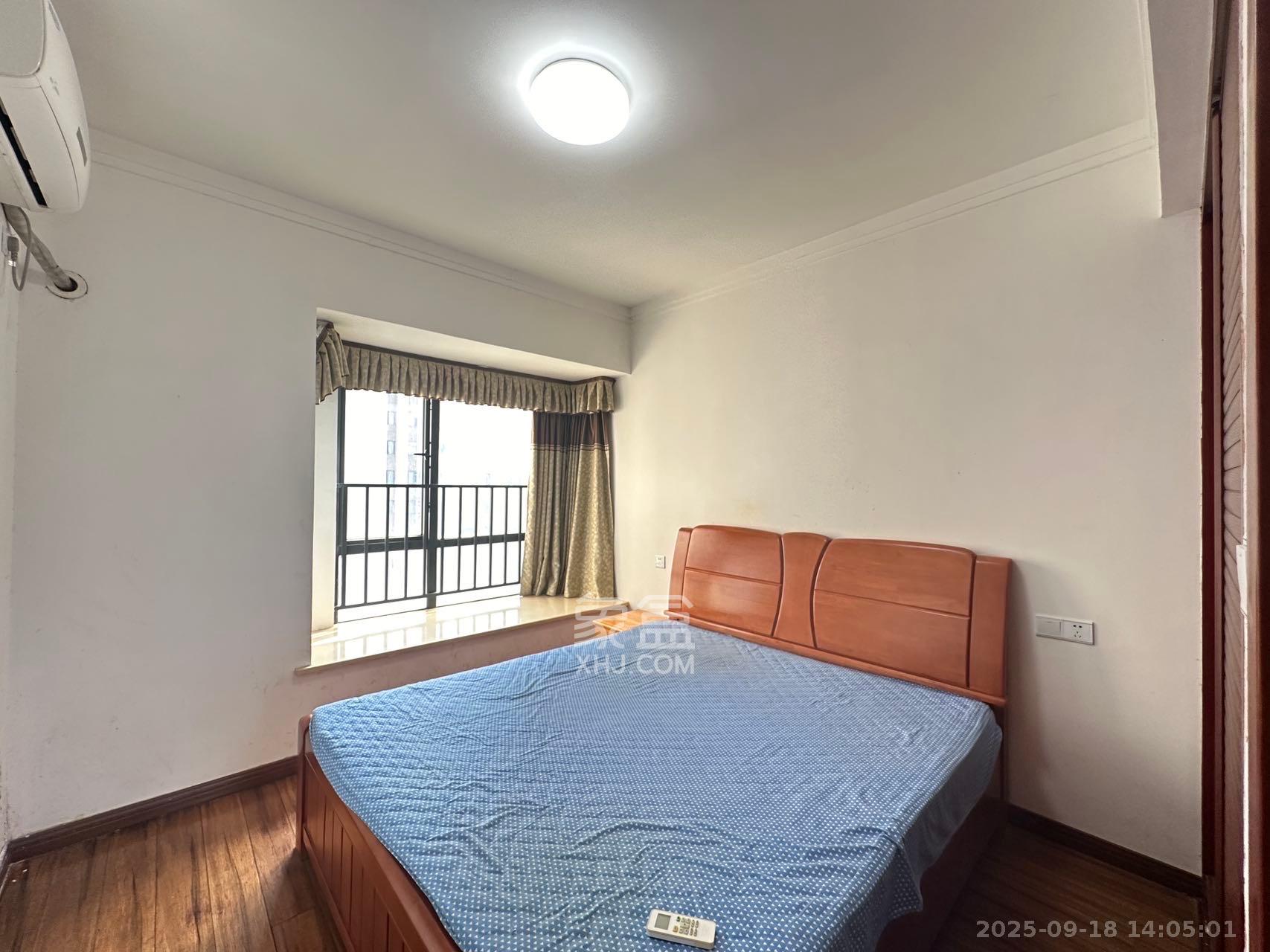 香樟兰亭（朗峰苑）  3室2厅1卫    2400.0元/月室内图