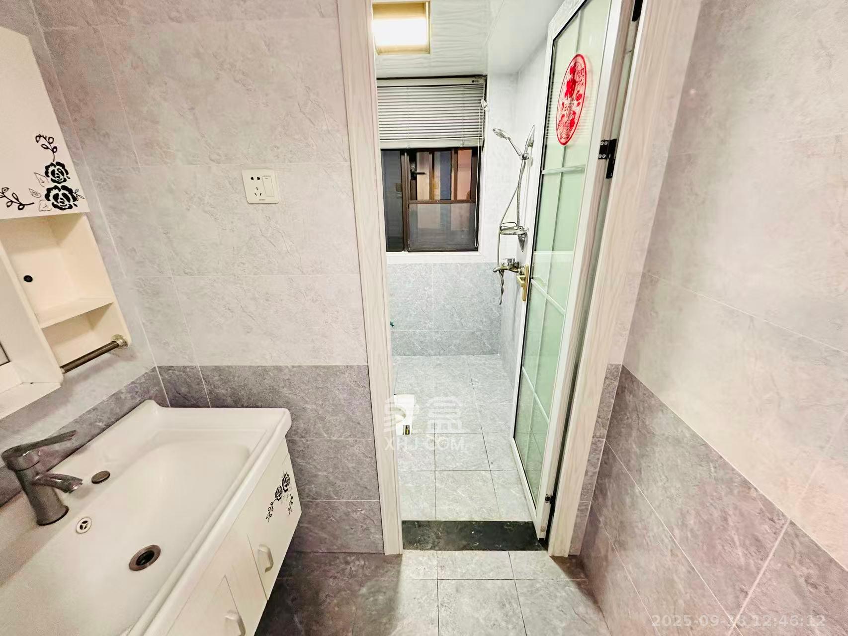 钰龙天下二期(钰龙佳园) 2室2厅2卫 2100.0元/月 钰龙天下二期(钰龙佳园) 2室2厅2卫 2100.0元/月室内图