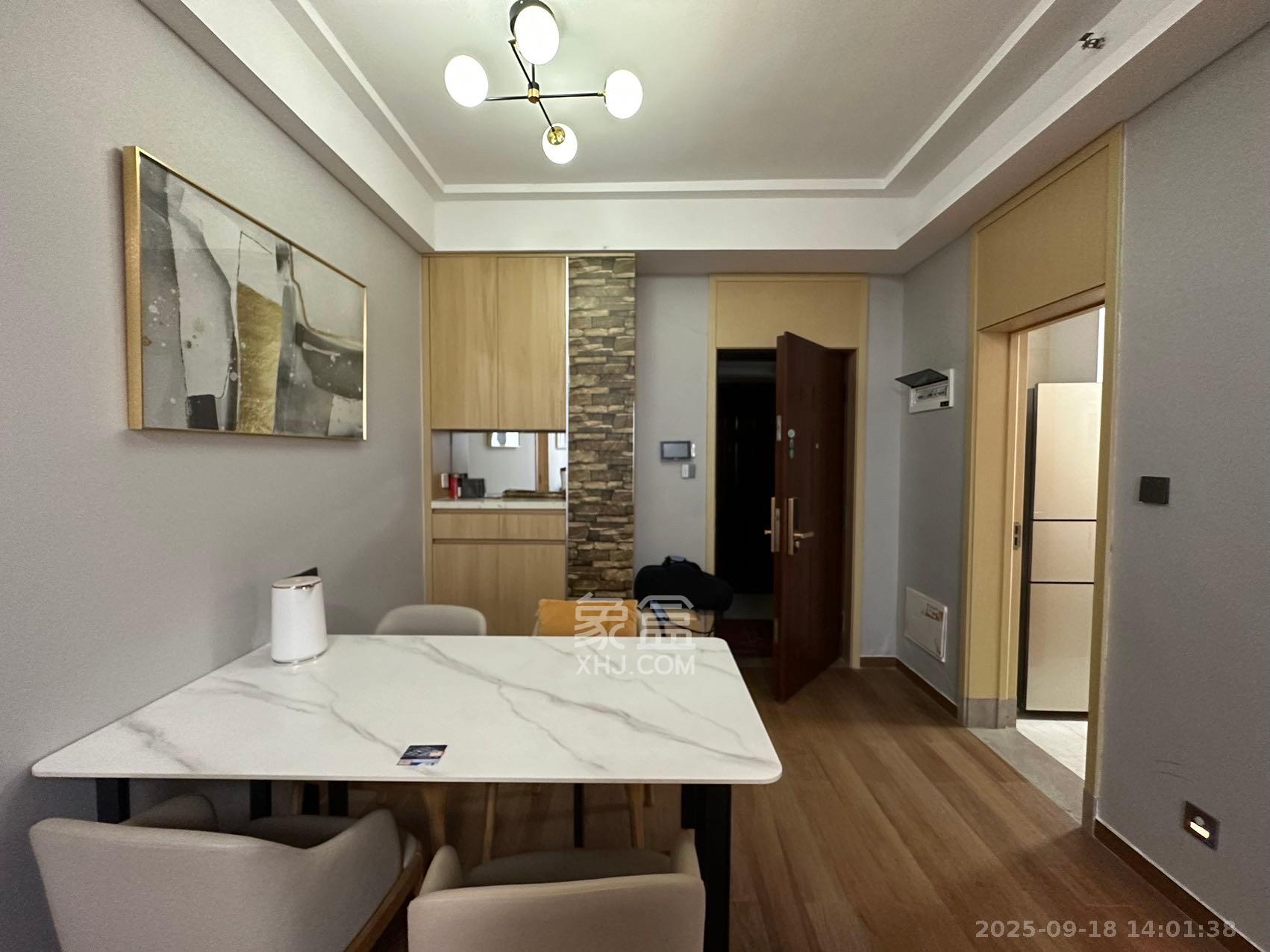 启迪协信中心 2室2厅1卫 2800.0元/月 启迪协信中心 2室2厅1卫 2800.0元/月室内图