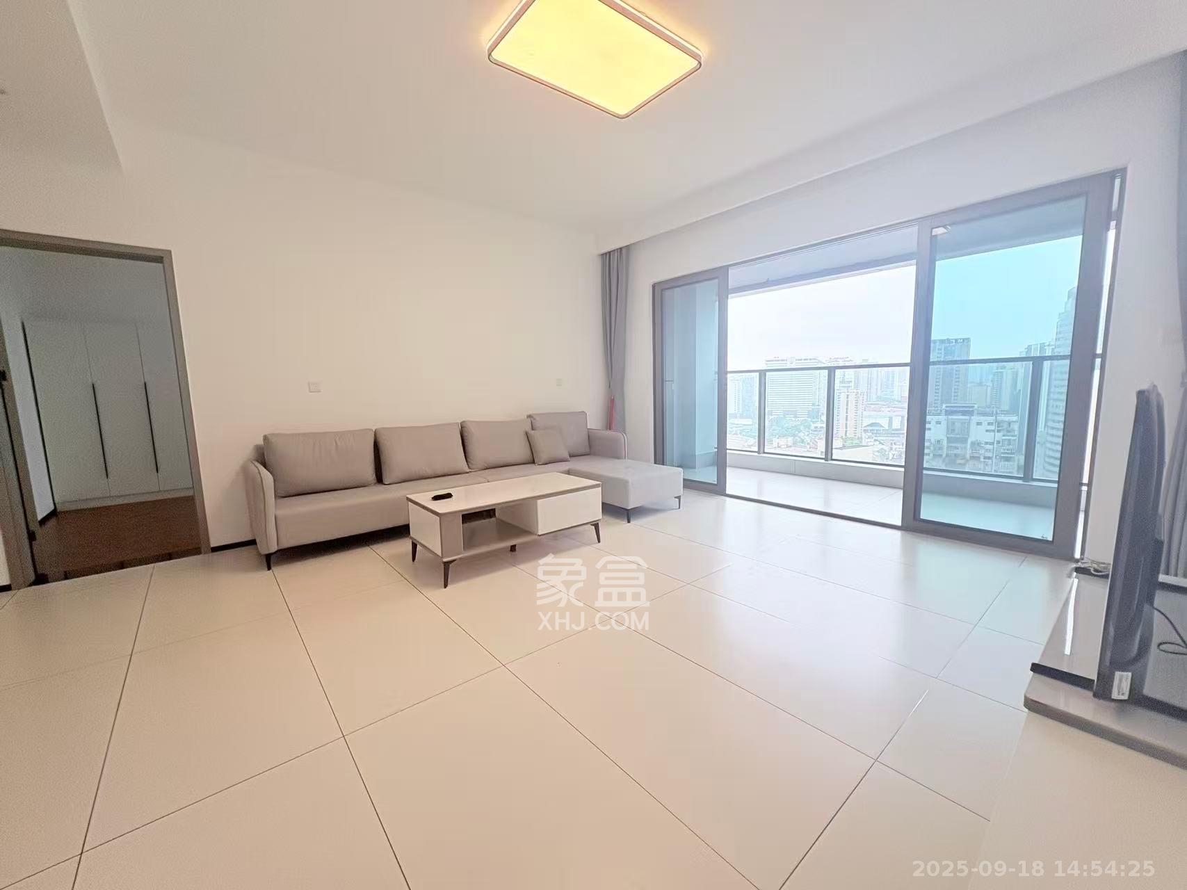 长沙檀府  4室2厅3卫    7500.0元/月室内图