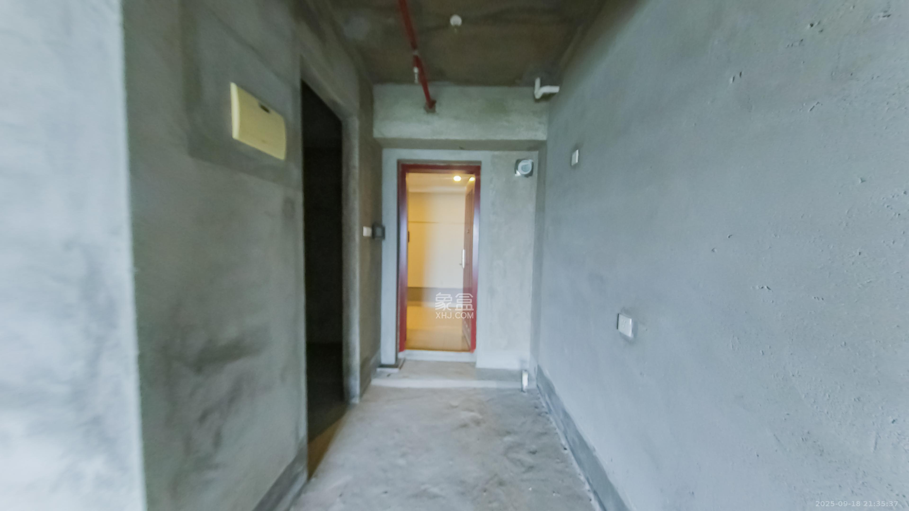 京武浪琴山一、二期 1室1厅1卫 53.0万 京武浪琴山一、二期 1室1厅1卫 53.0万其他