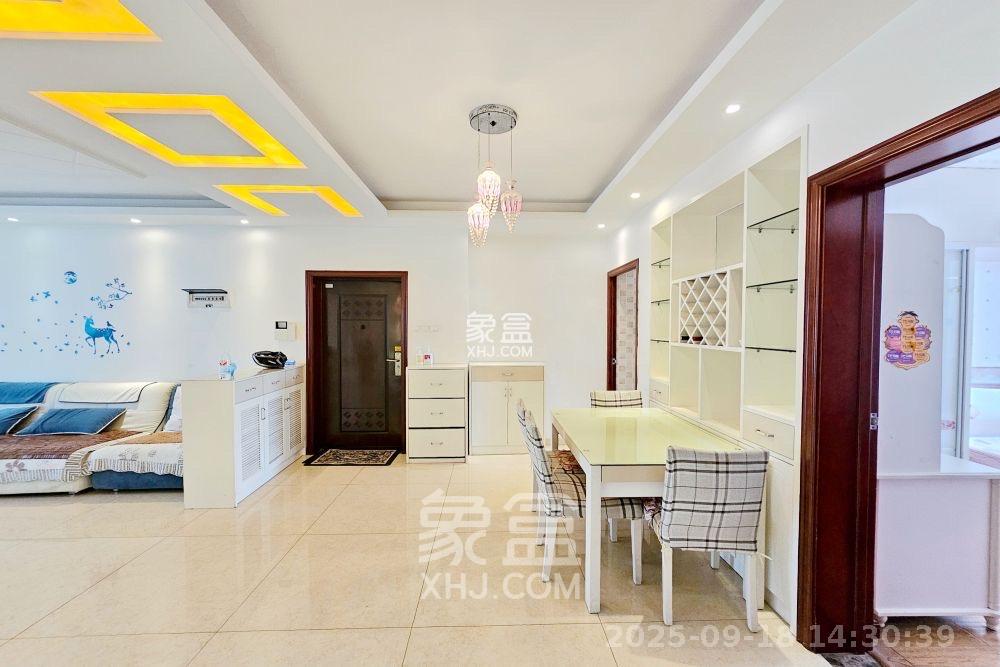 三江花中城 3室2厅1卫 3000.0元/月 三江花中城 3室2厅1卫 3000.0元/月室内图