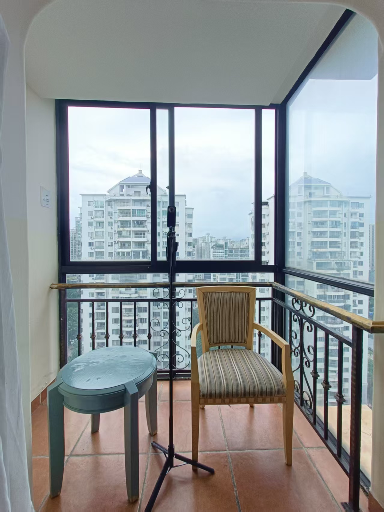 听海南国印象 1室0厅2卫 55.0万 听海南国印象 1室0厅2卫 55.0万室内图