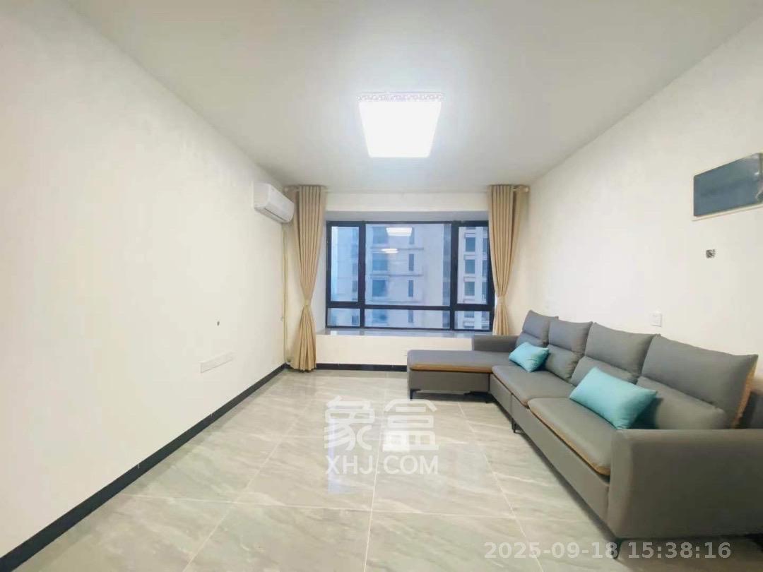 保利麓谷林语E区 3室2厅1卫 2300.0元/月 保利麓谷林语E区 3室2厅1卫 2300.0元/月室内图