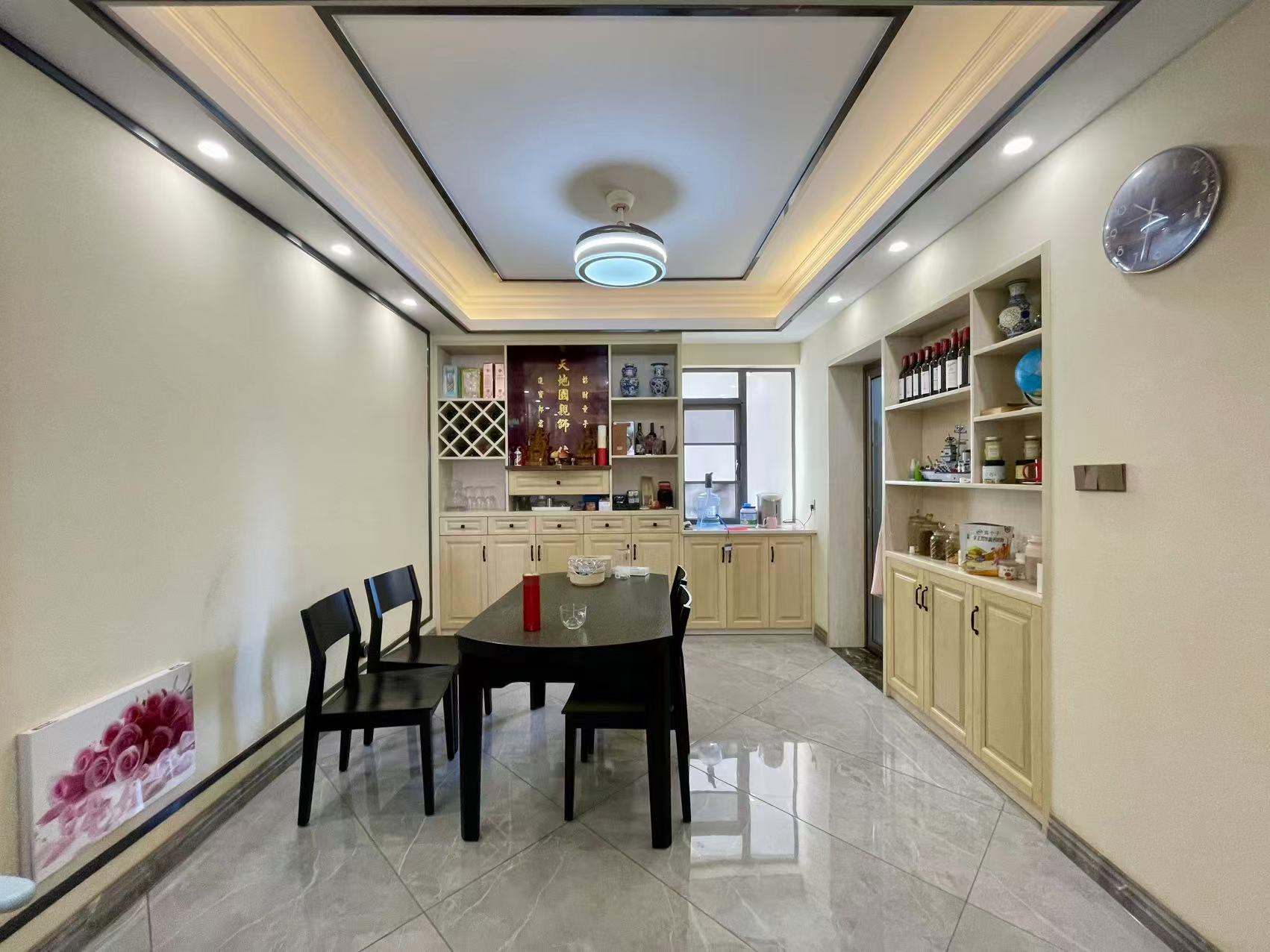 山水洲城华晨第一城  3室2厅2卫    92.0万室内图