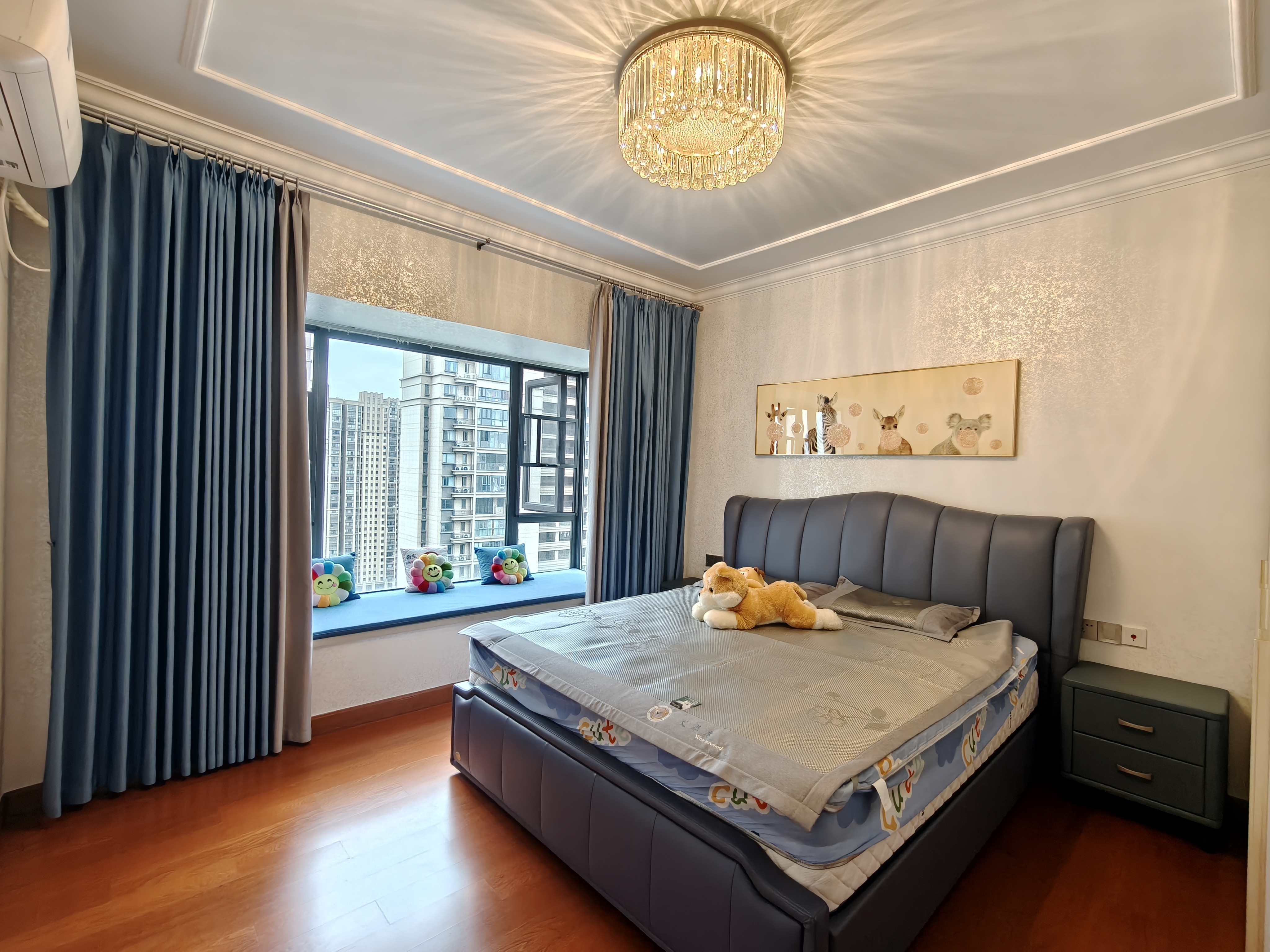 恒大华府 4室2厅2卫 116.8万 恒大华府 4室2厅2卫 116.8万室内图