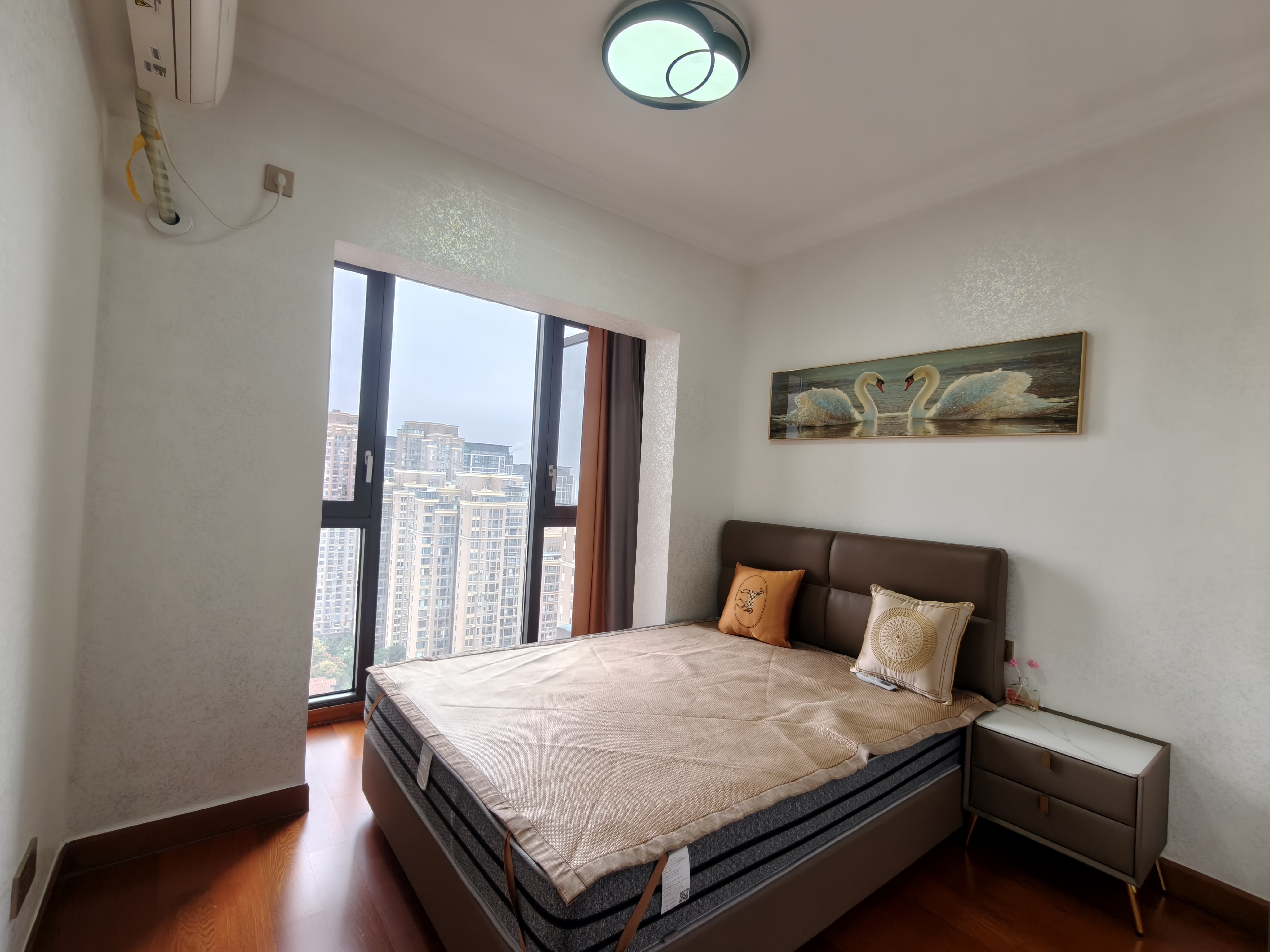 恒大华府 4室2厅2卫 116.8万 恒大华府 4室2厅2卫 116.8万室内图