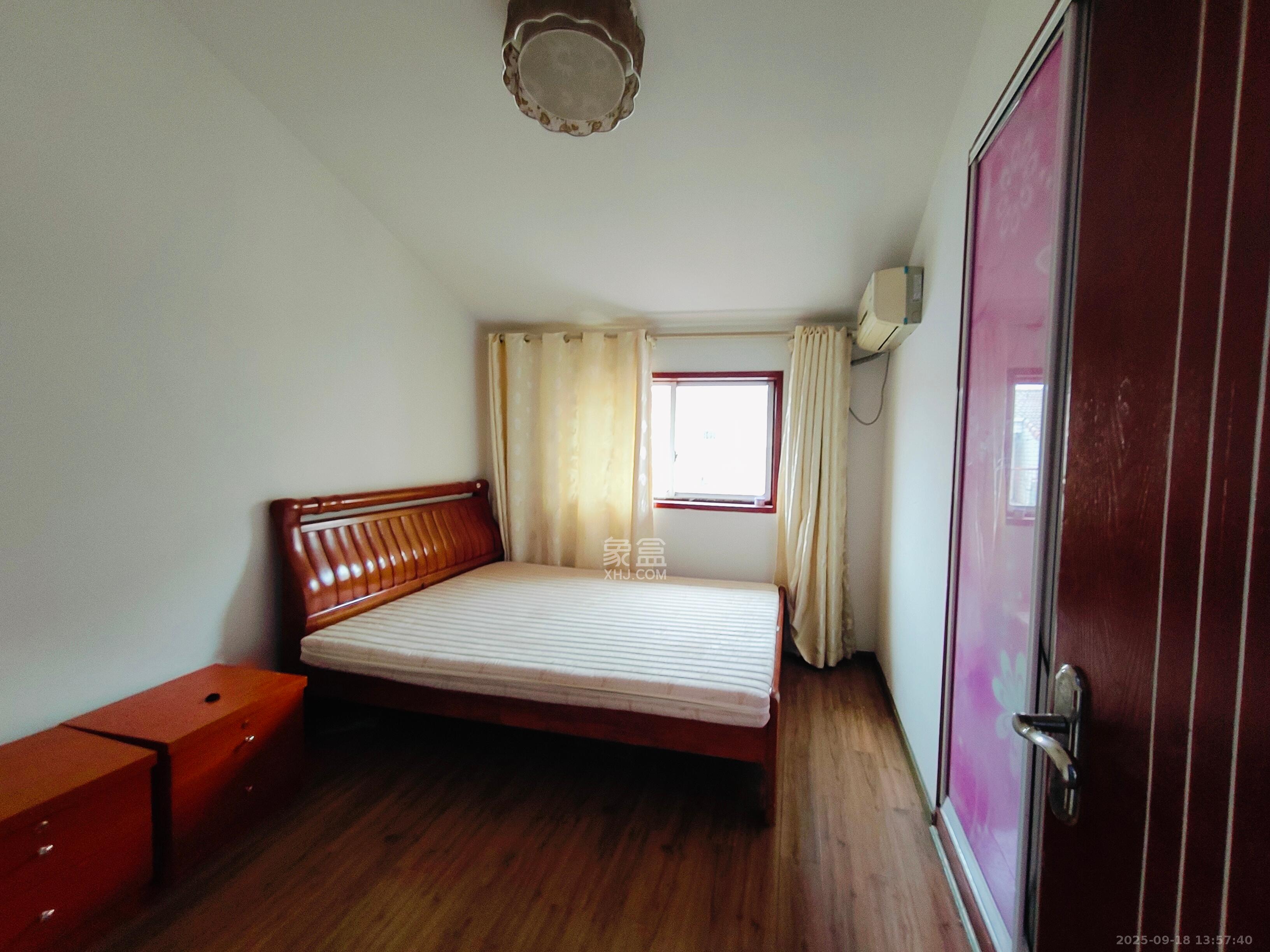 湘绣城 2室1厅1卫 800.0元/月 湘绣城 2室1厅1卫 800.0元/月室内图