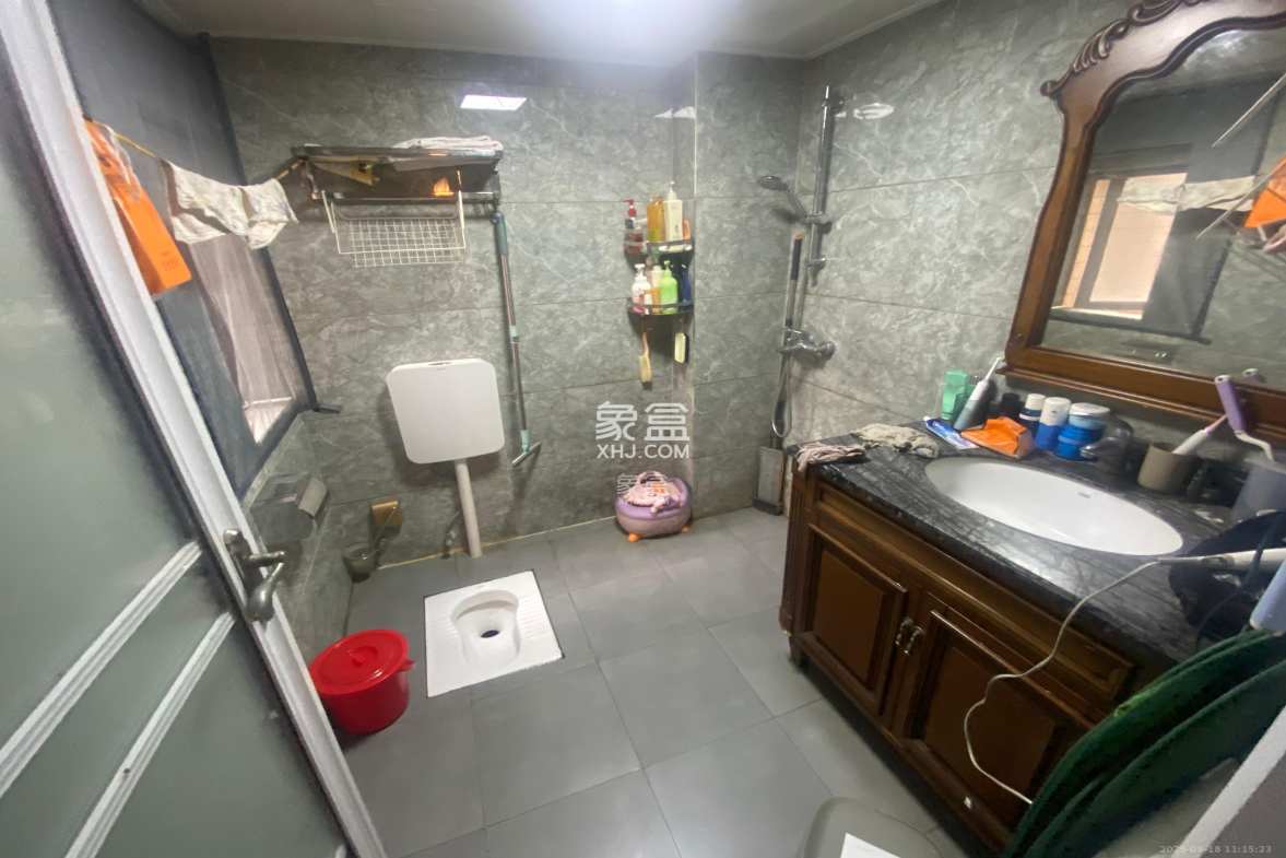 山语城二期  2室1厅1卫    2000.0元/月 山语城二期  2室1厅1卫    2000.0元/月室内图