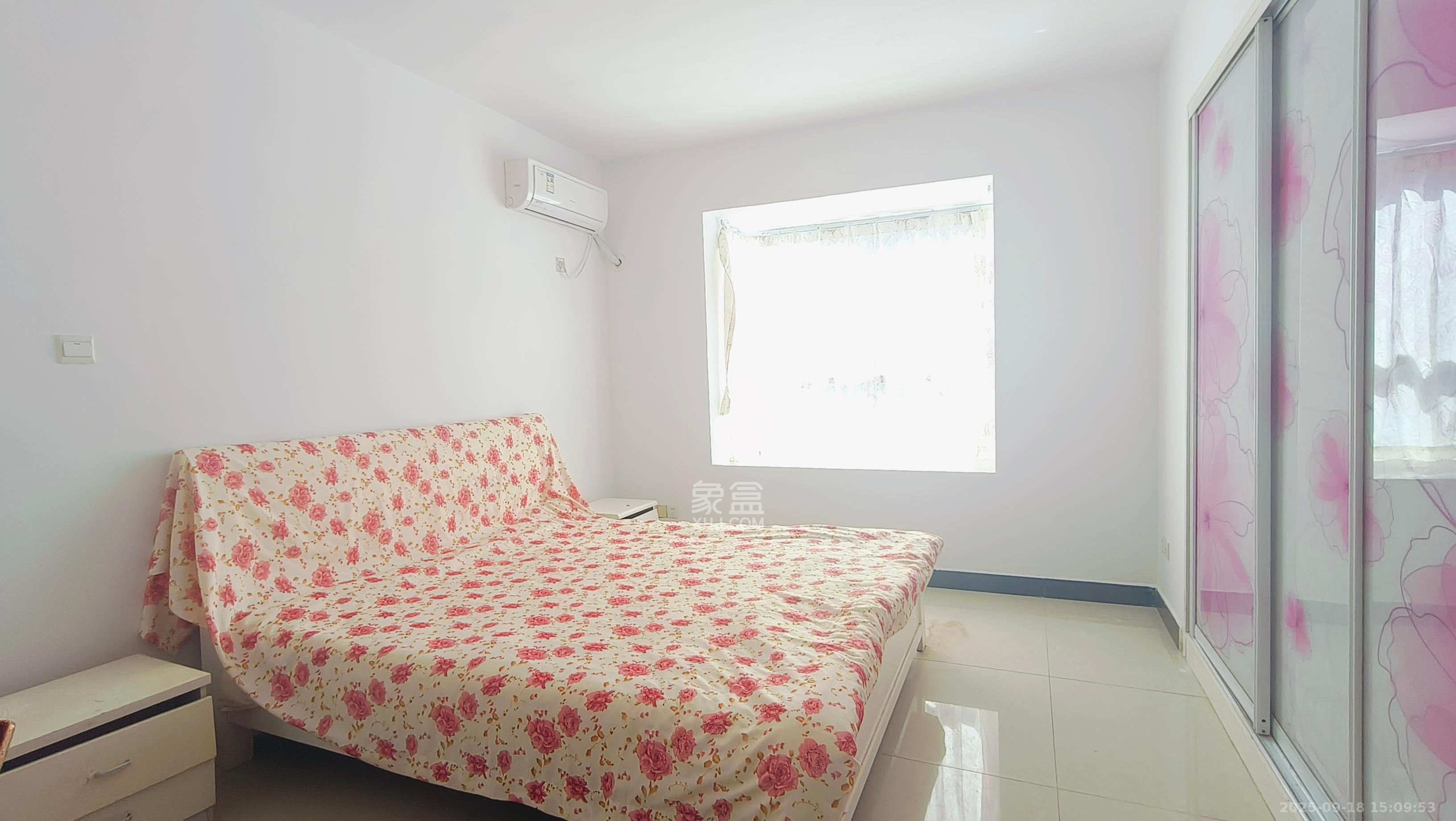 湘楚家园 3室2厅2卫 1600.0元/月 湘楚家园 3室2厅2卫 1600.0元/月室内图